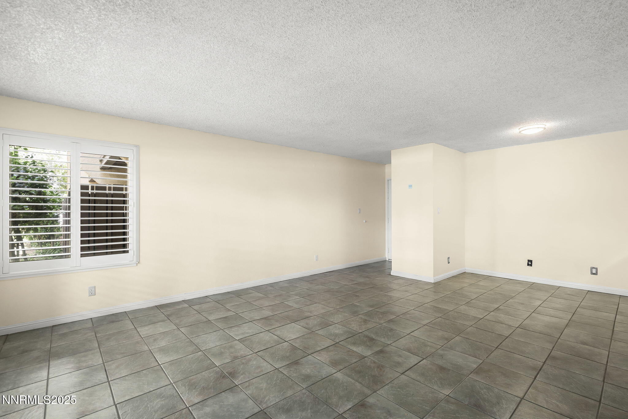 2450 Lymbery Street 105