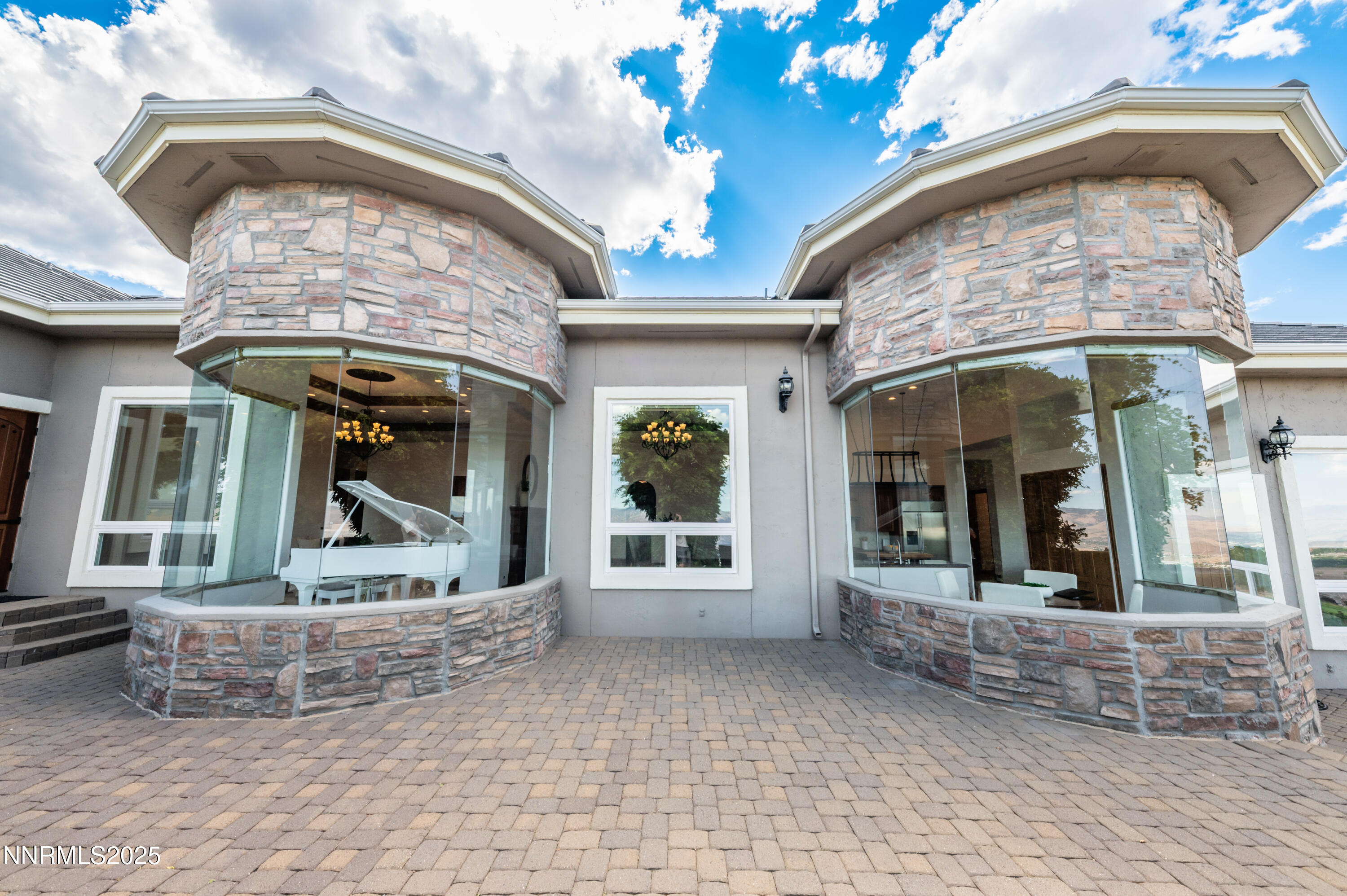 1138 Eagle Vista Court
