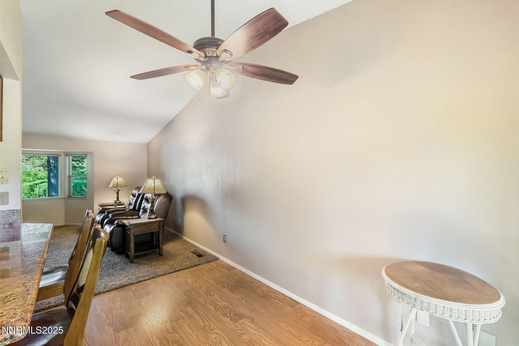 8678 Strutter Way