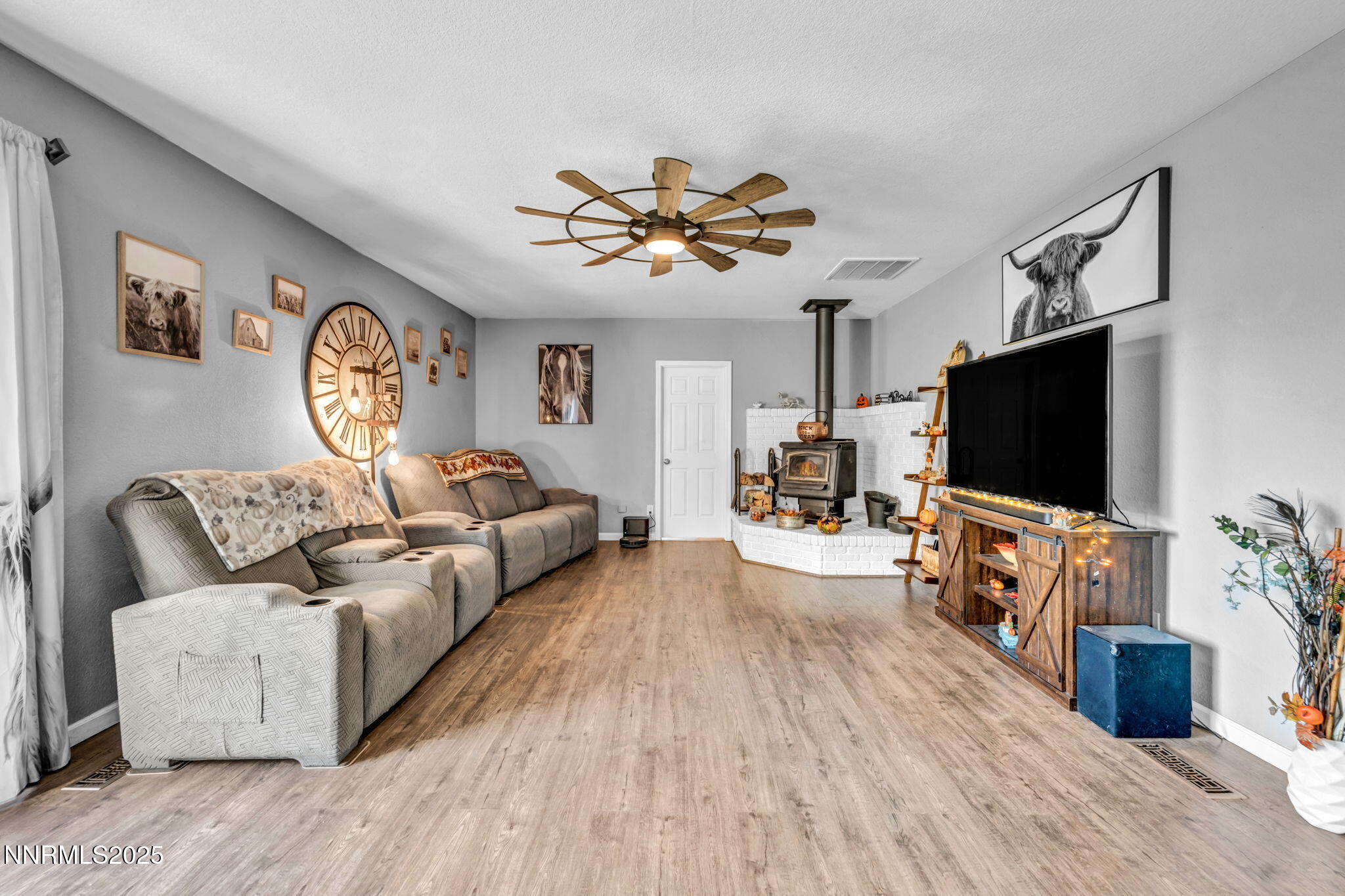 3351 Harvard Drive