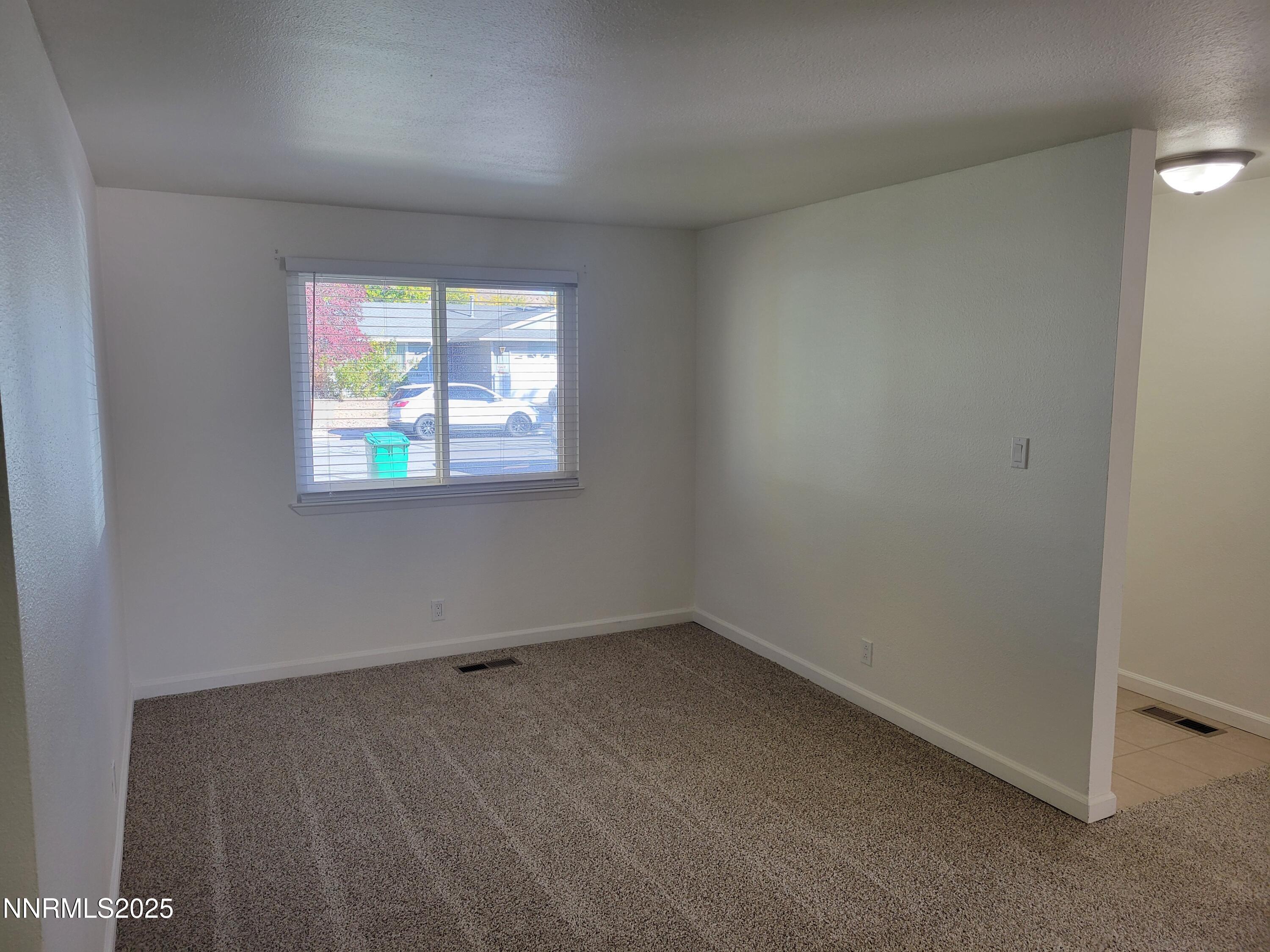 3071 Meadowlands Drive