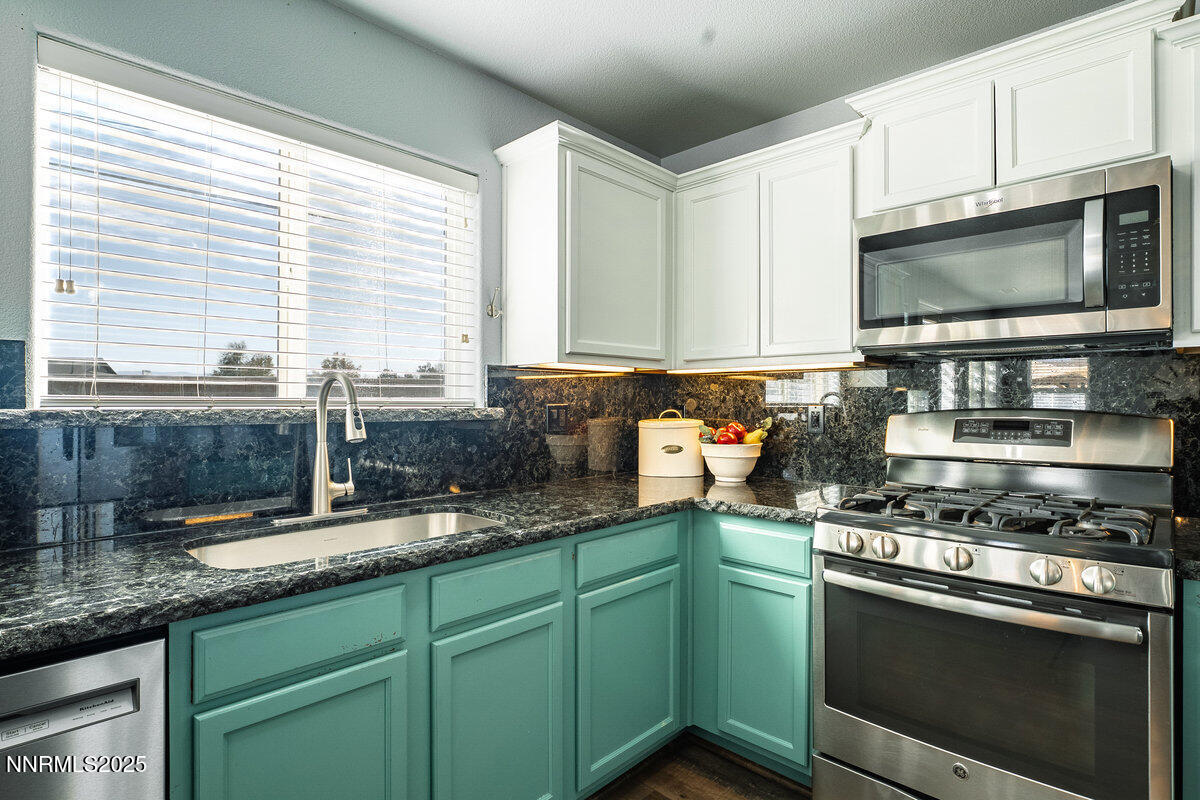 1378 Pin Oak Drive