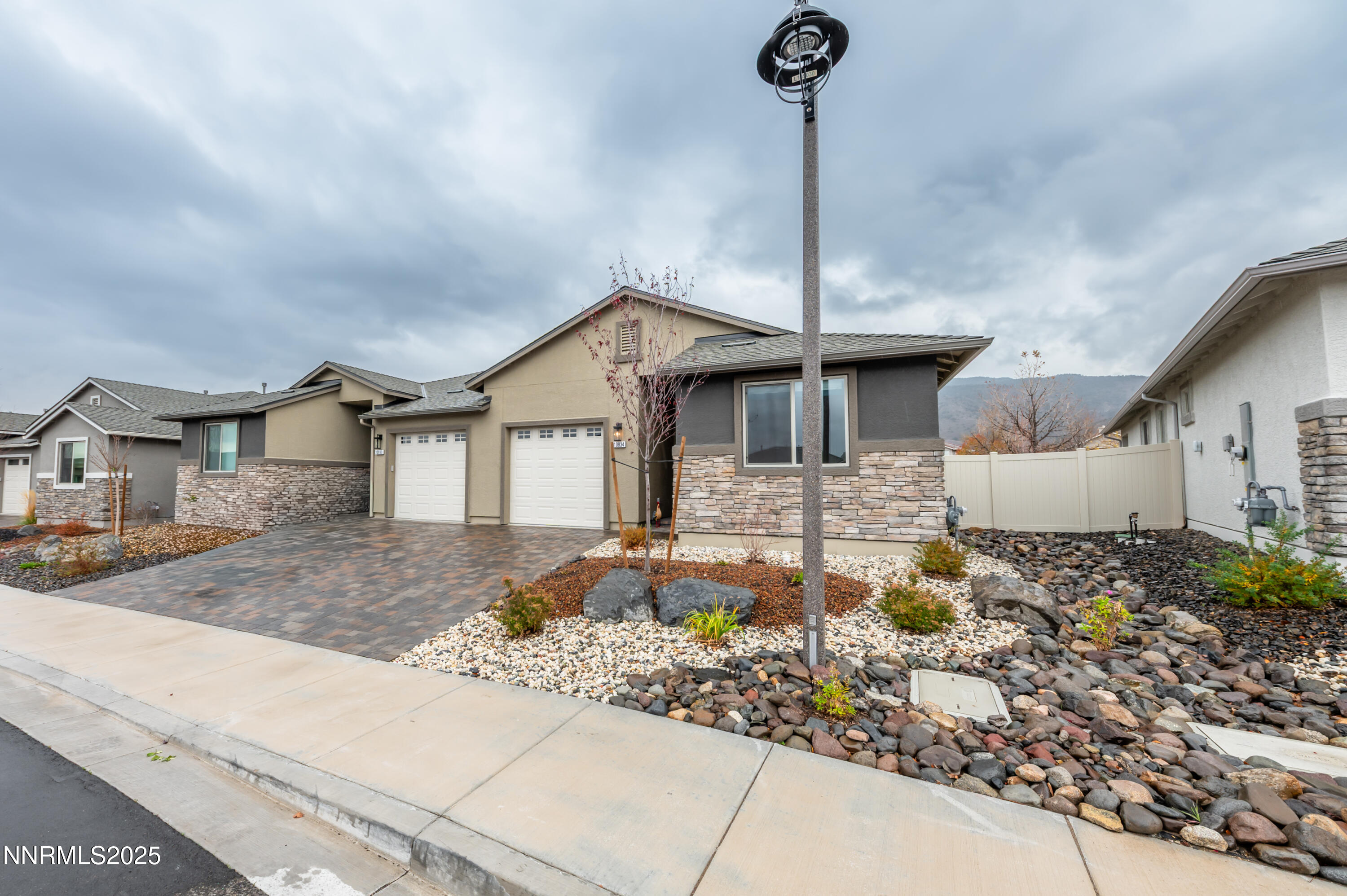 10834 Farmstead Lane