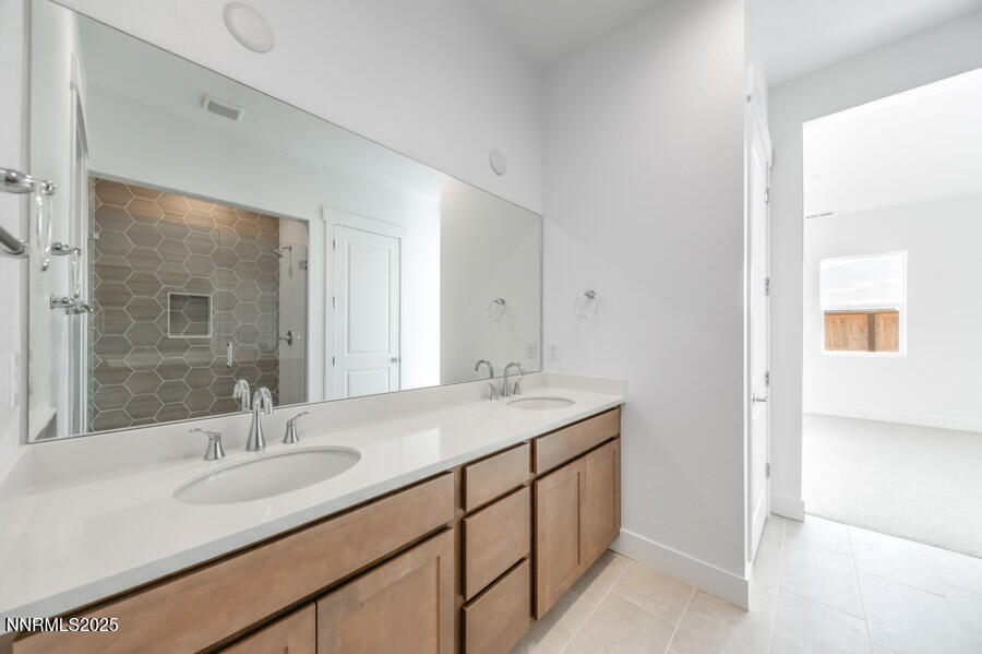 2123 Eaglehead Drive Glenridge 102