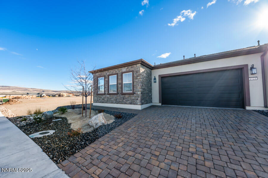 2123 Eaglehead Drive Glenridge 102