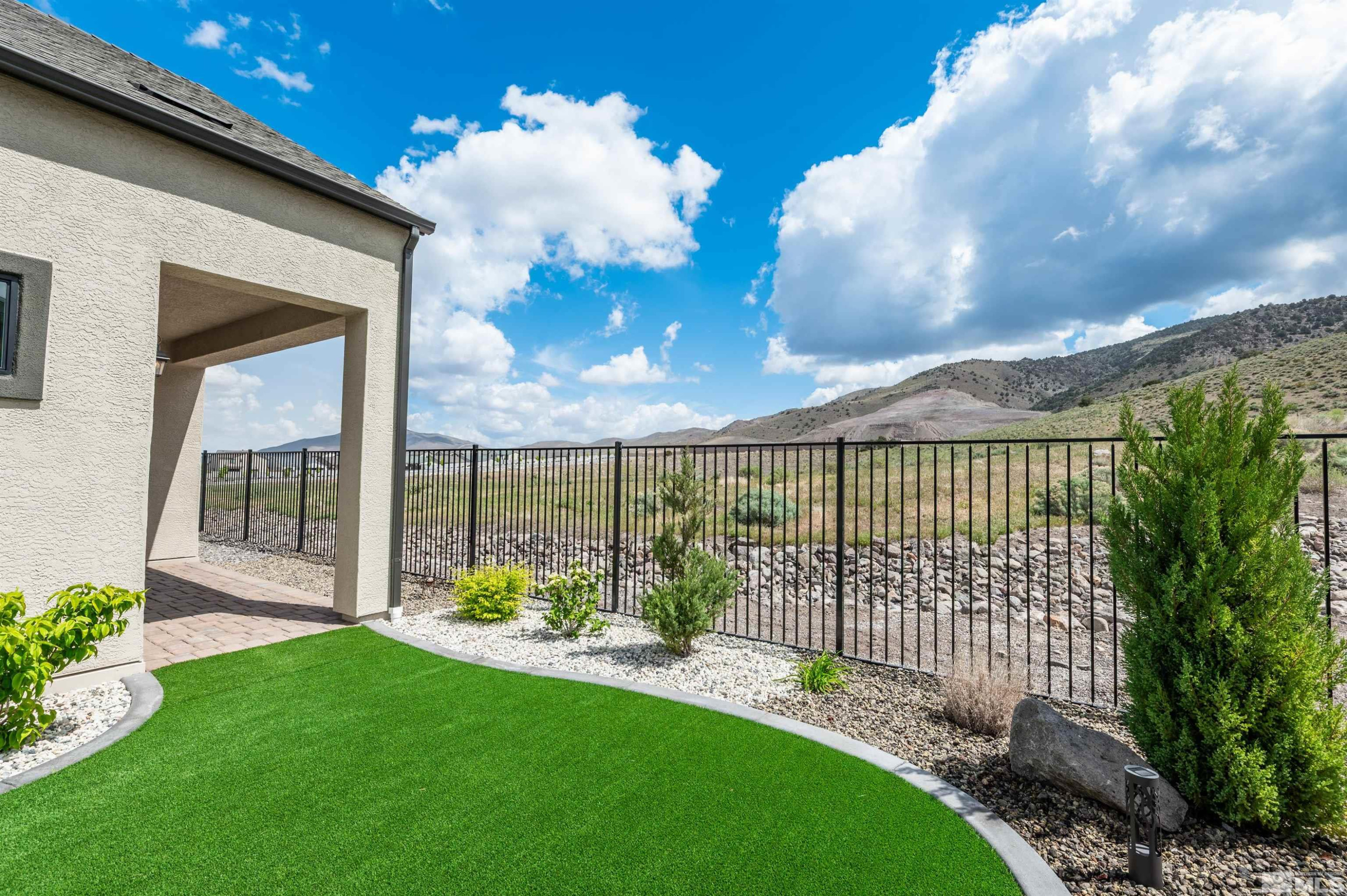 3028 Amethyst Hills Drive