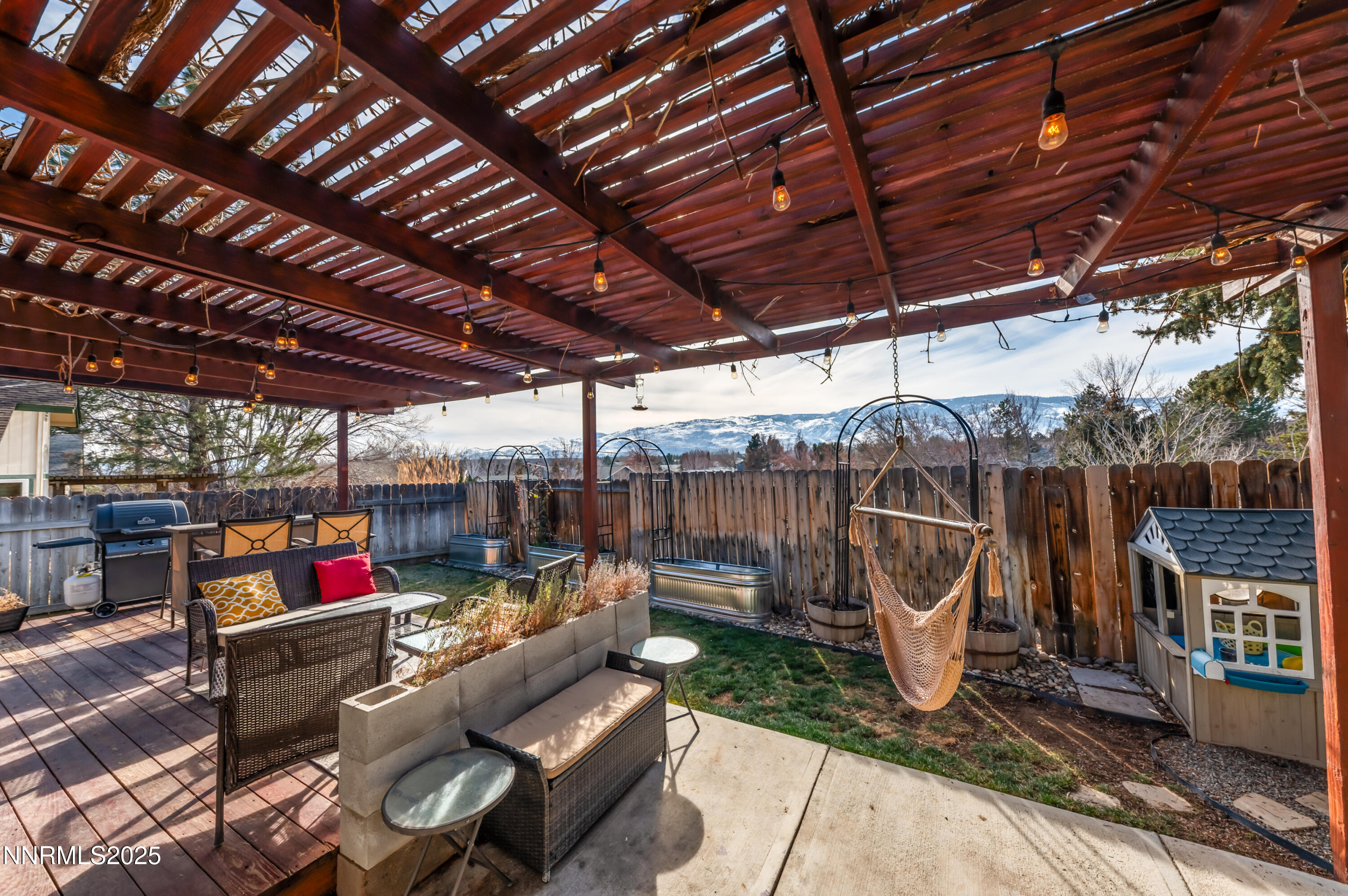 6052 Bankside Way