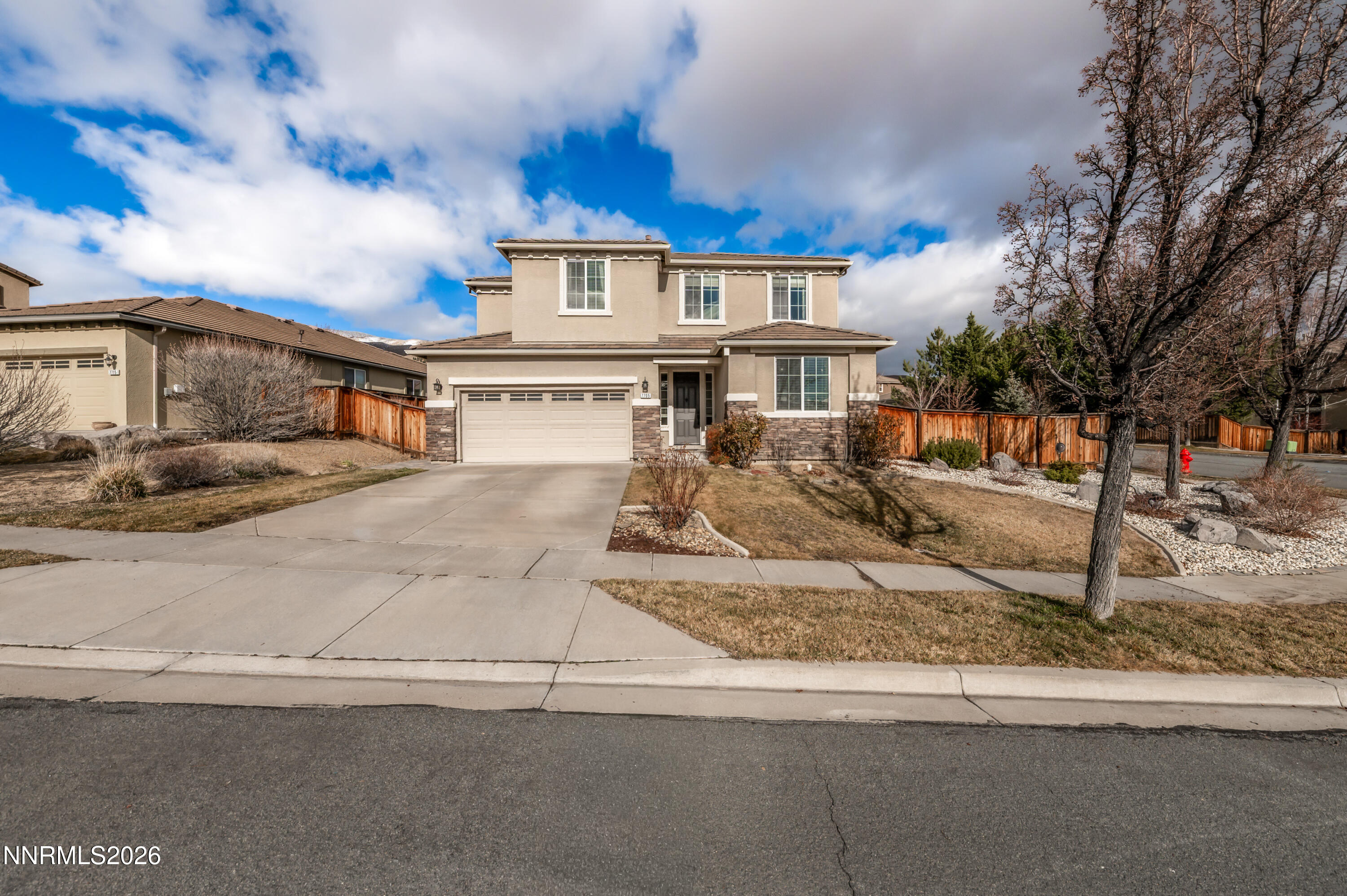 7705 Peavine Shadow Court