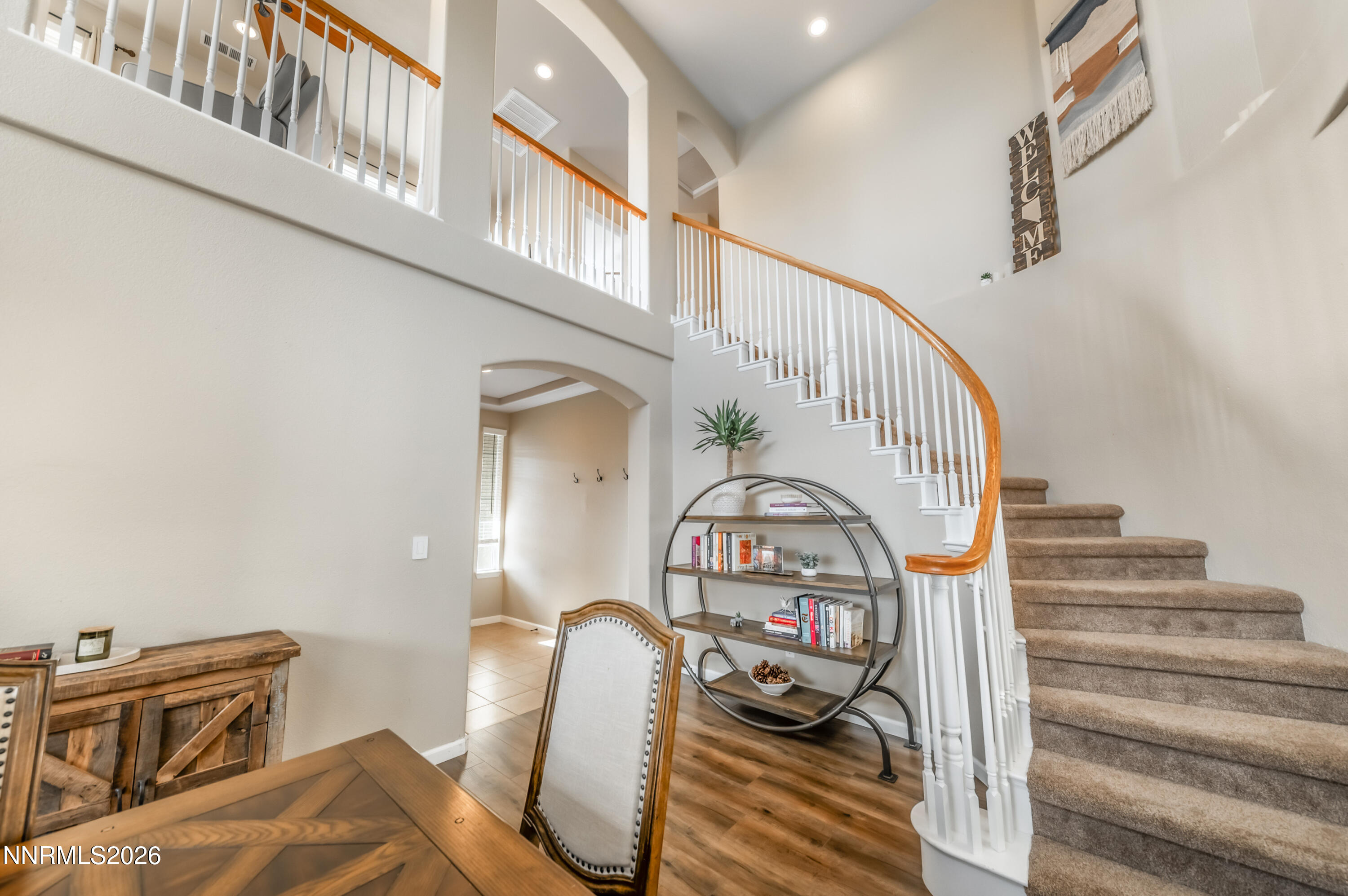 7705 Peavine Shadow Court