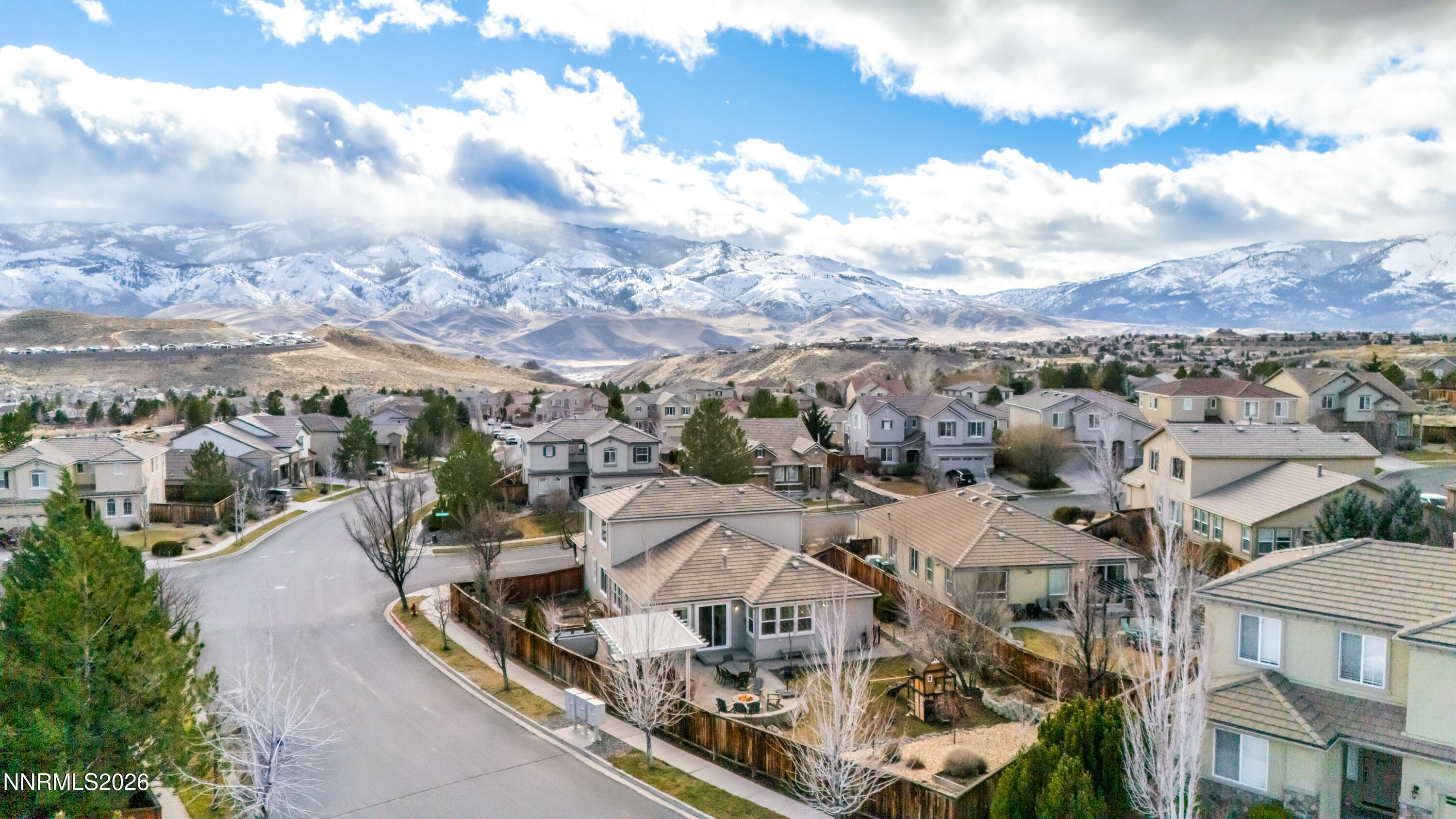 7705 Peavine Shadow Court