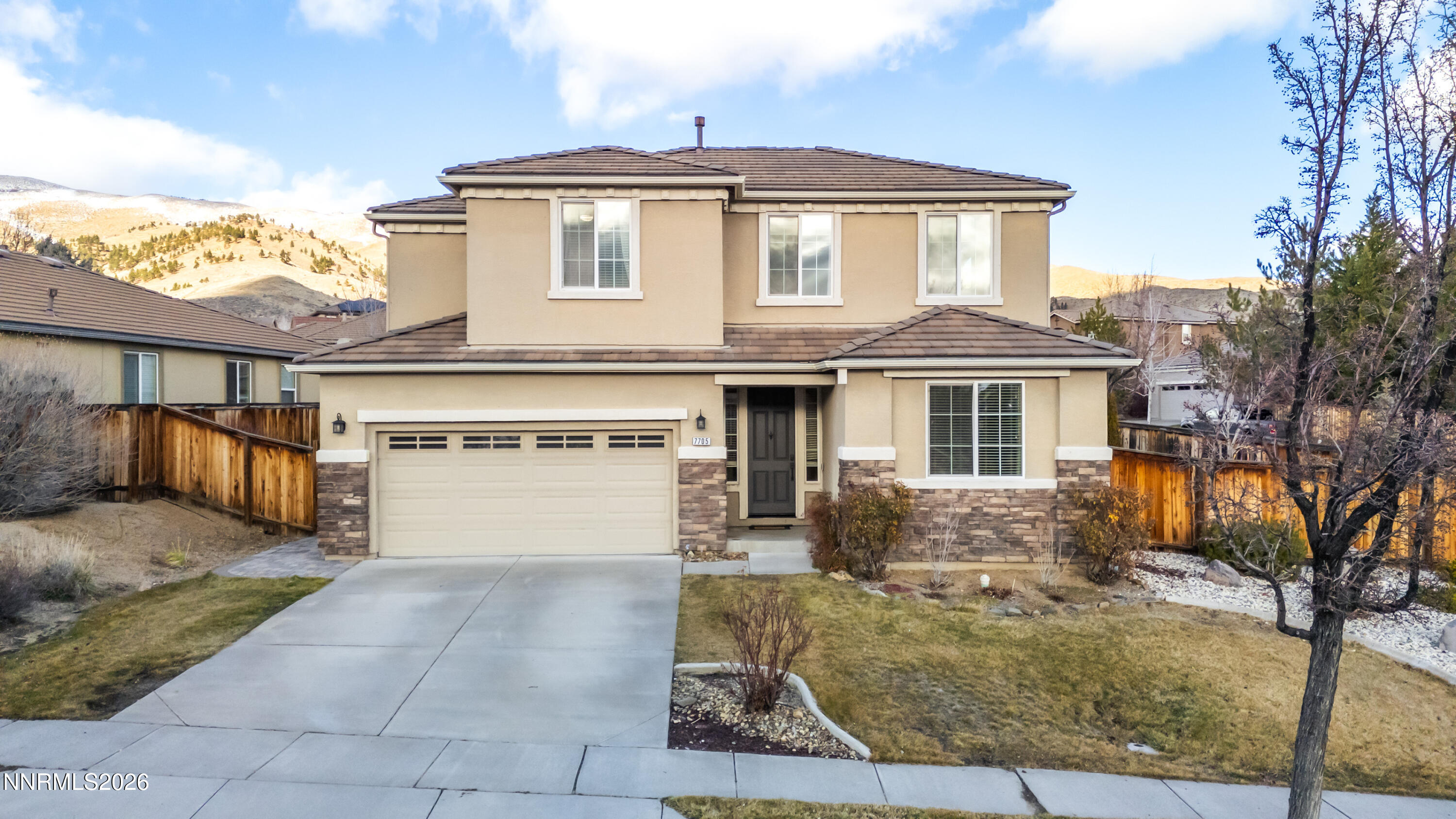 7705 Peavine Shadow Court
