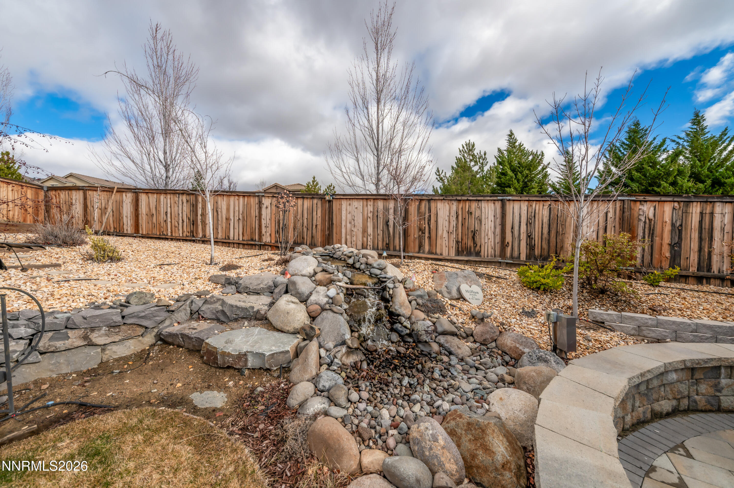 7705 Peavine Shadow Court