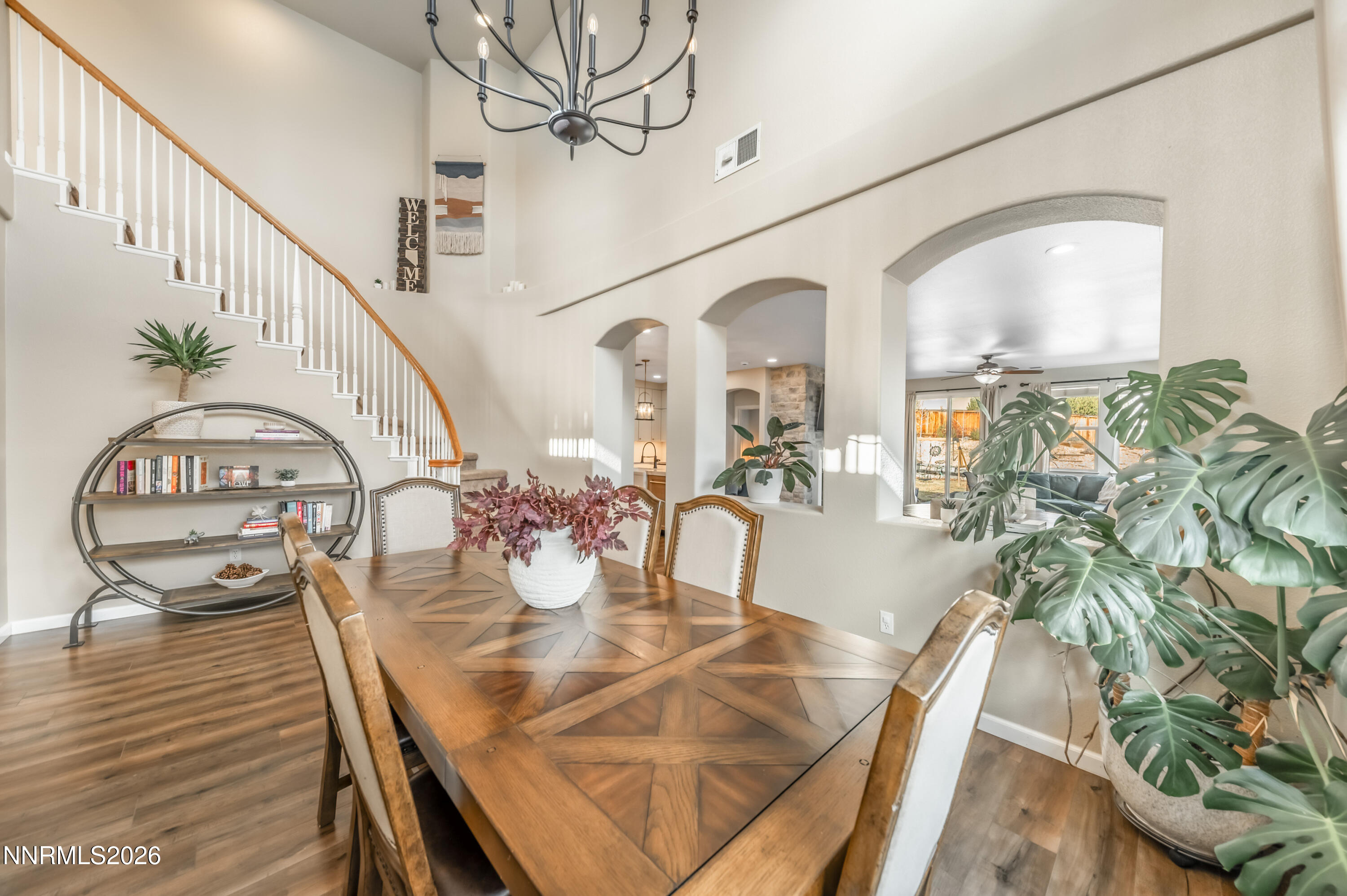 7705 Peavine Shadow Court