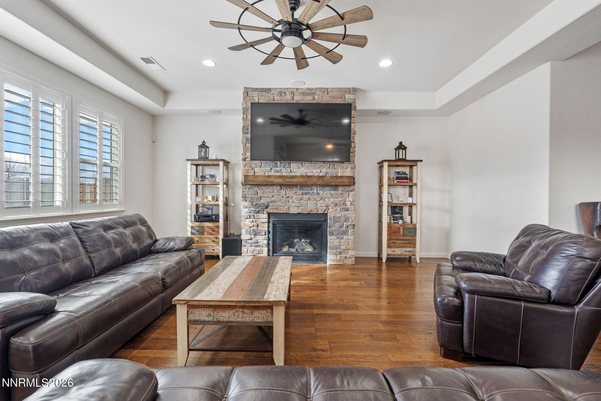 9811 Dyevera Lane