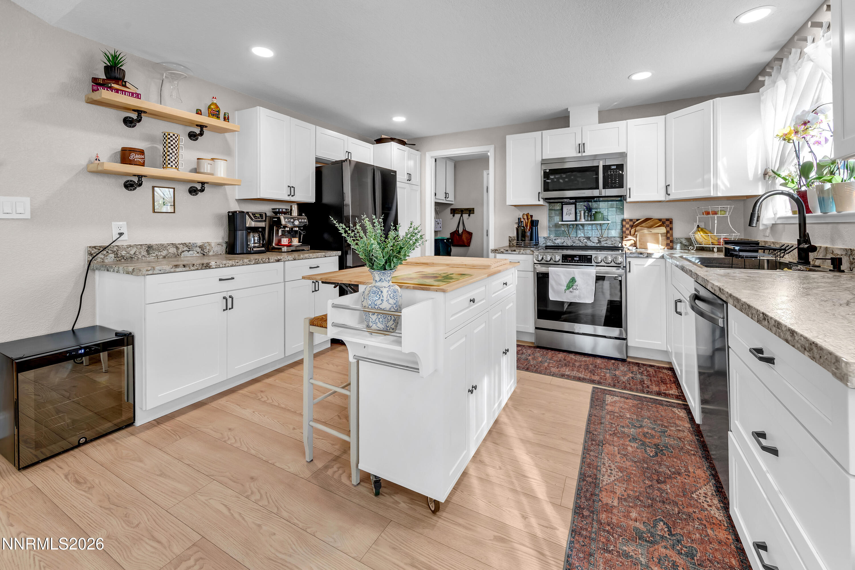 4220 Bismarck Drive