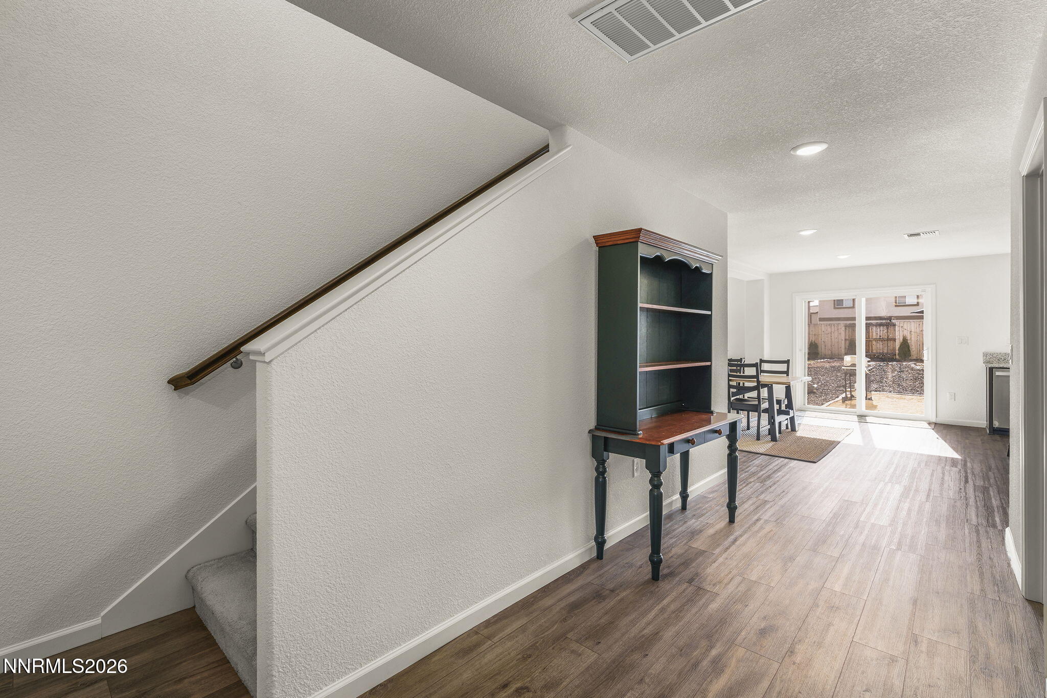 8970 Wolf River Drive