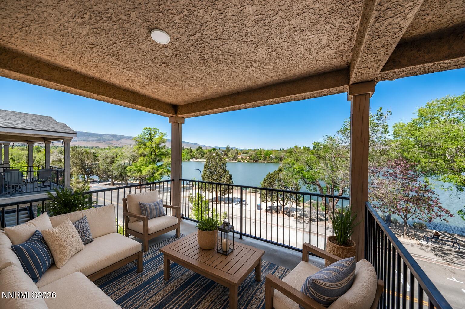 2490 Eastshore Place UNIT 208