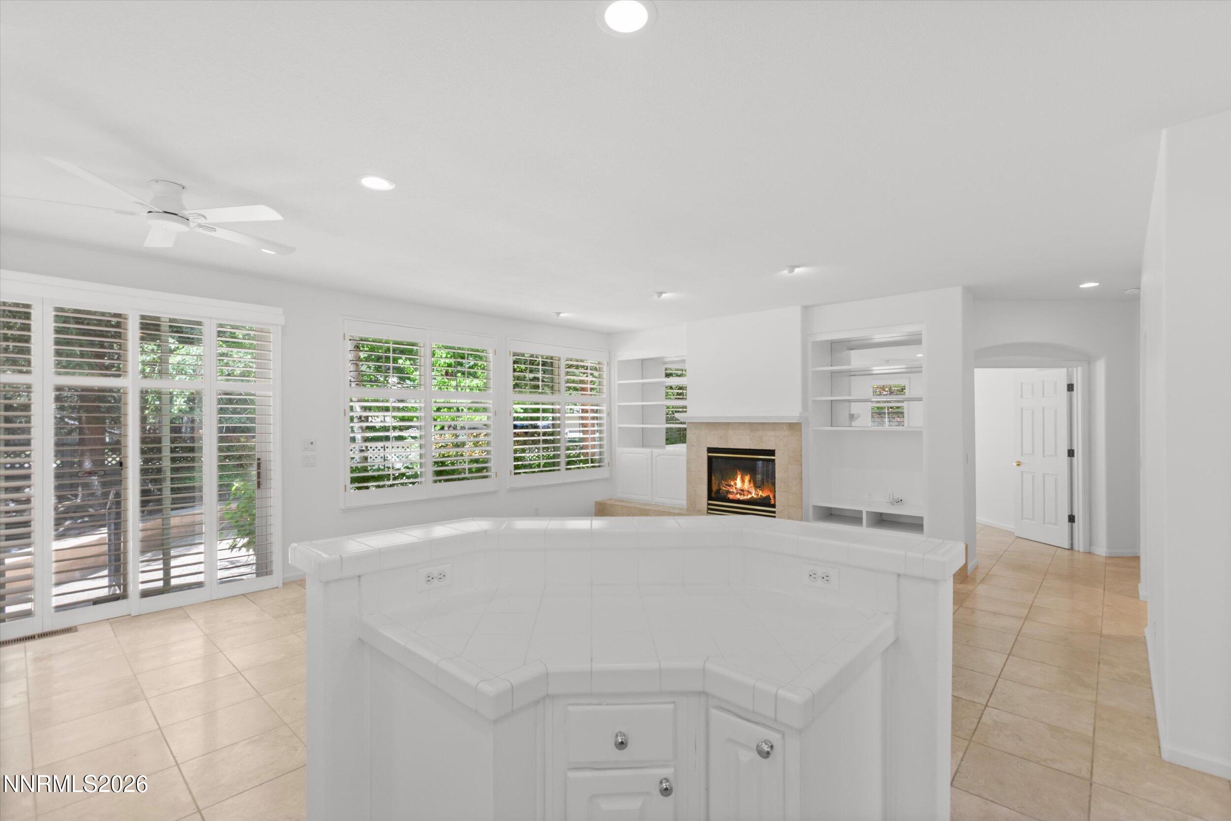 1195 Waverly Court