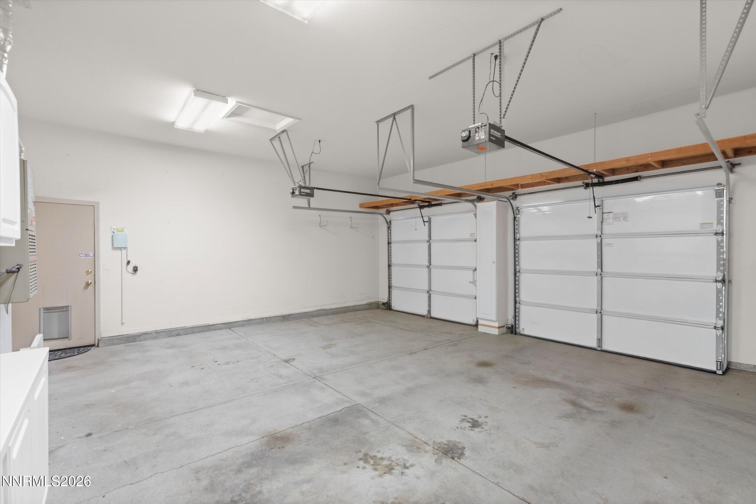 1195 Waverly Court