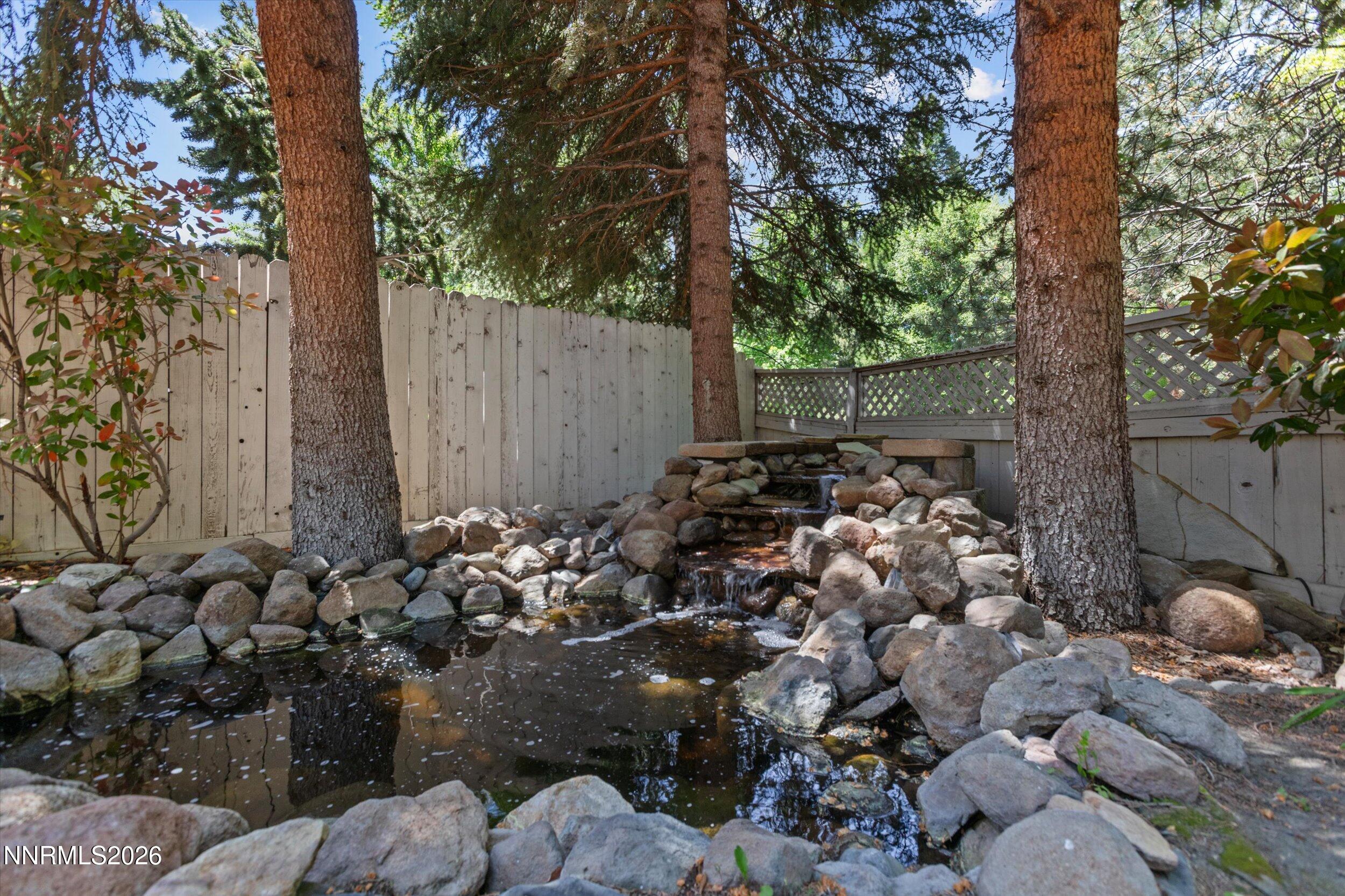 1195 Waverly Court