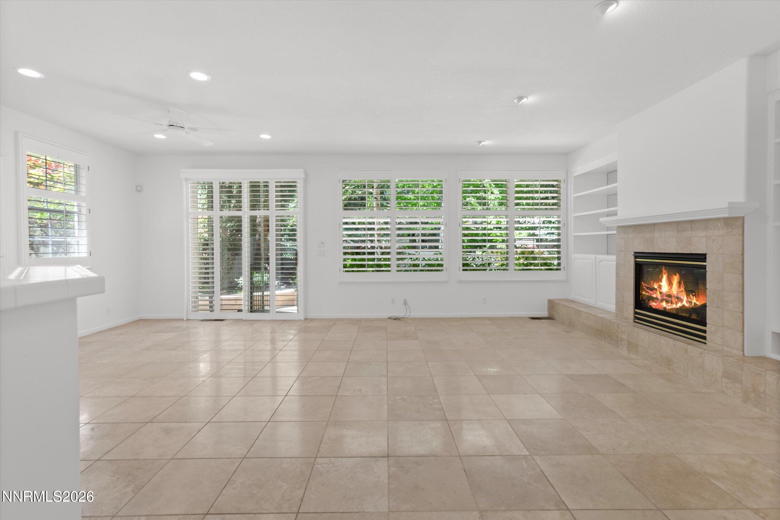 1195 Waverly Court