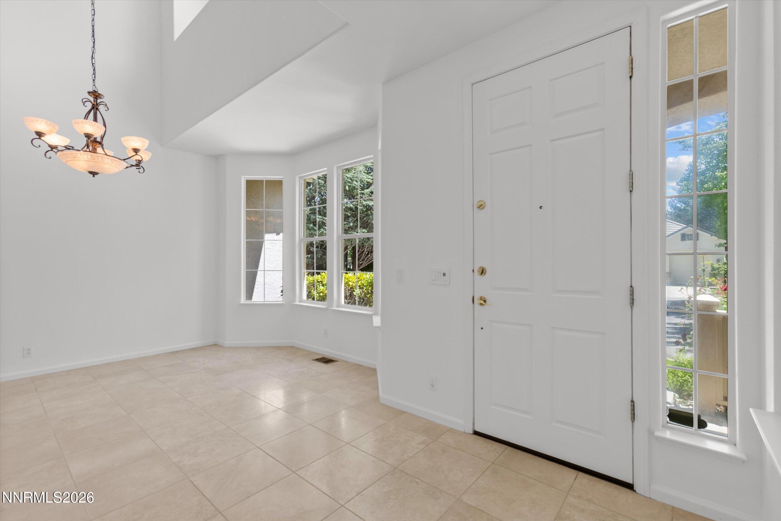 1195 Waverly Court