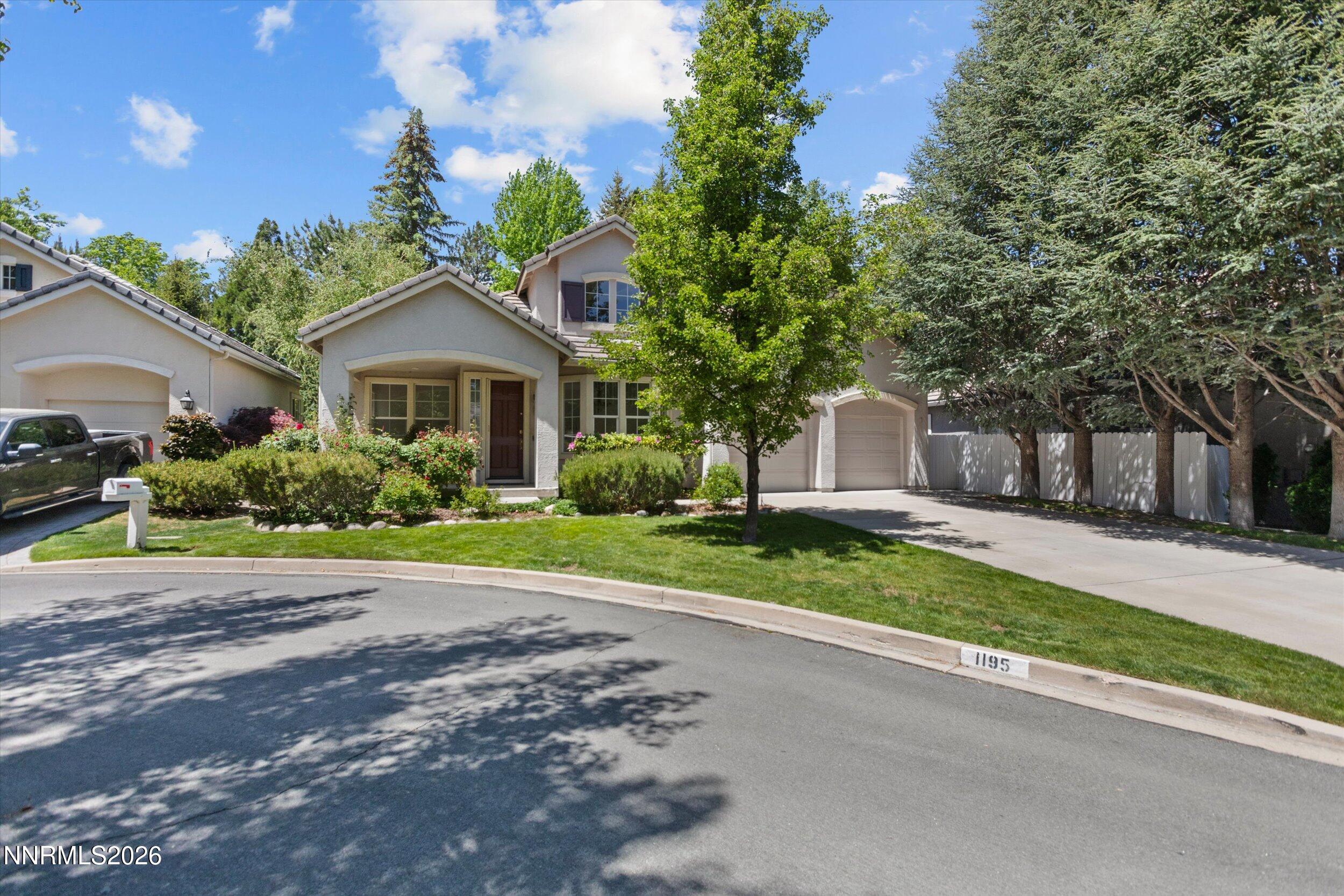 1195 Waverly Court