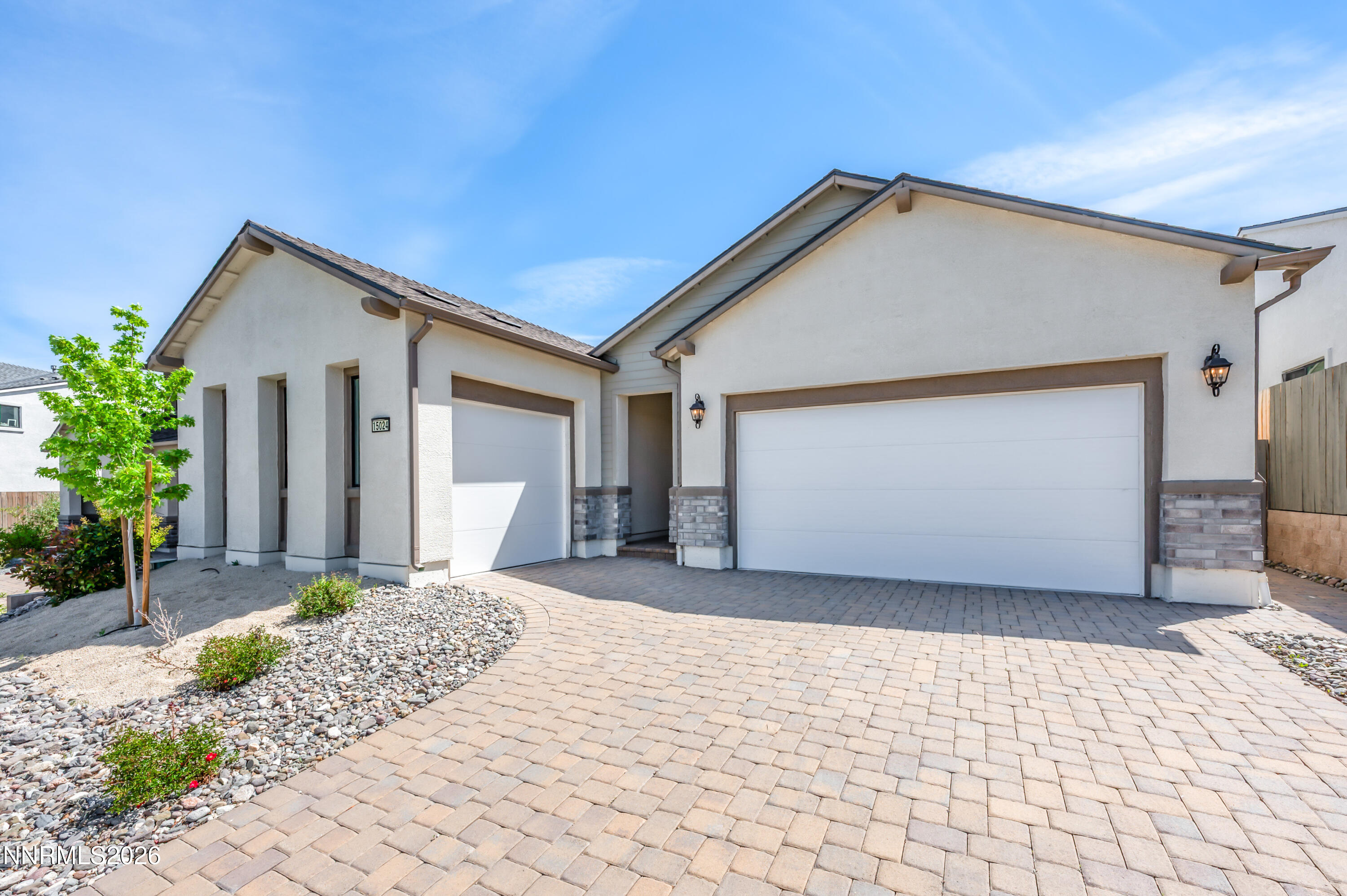 15024 Emerald Sunset Lane