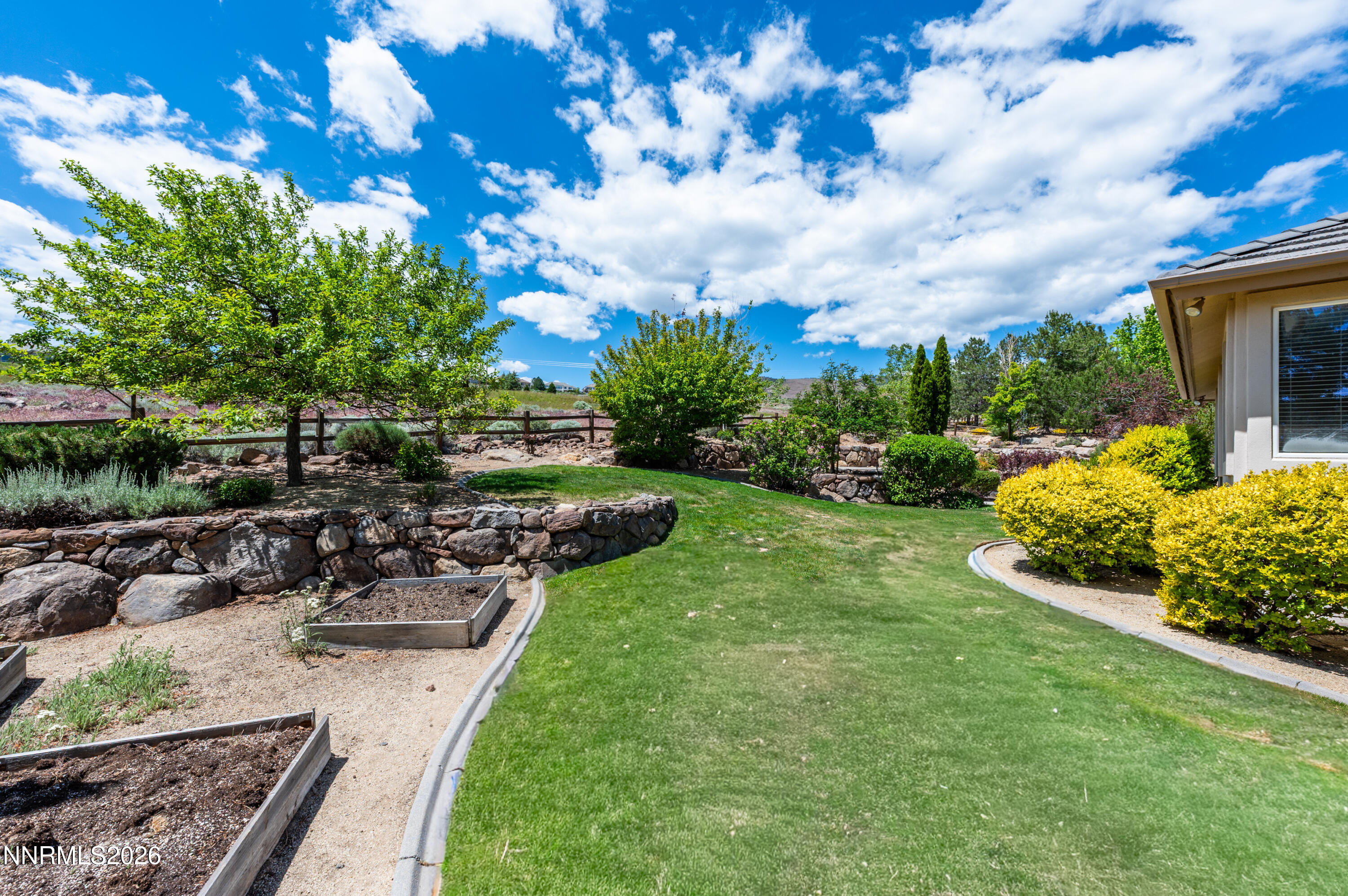 10136 Indian Ridge Drive