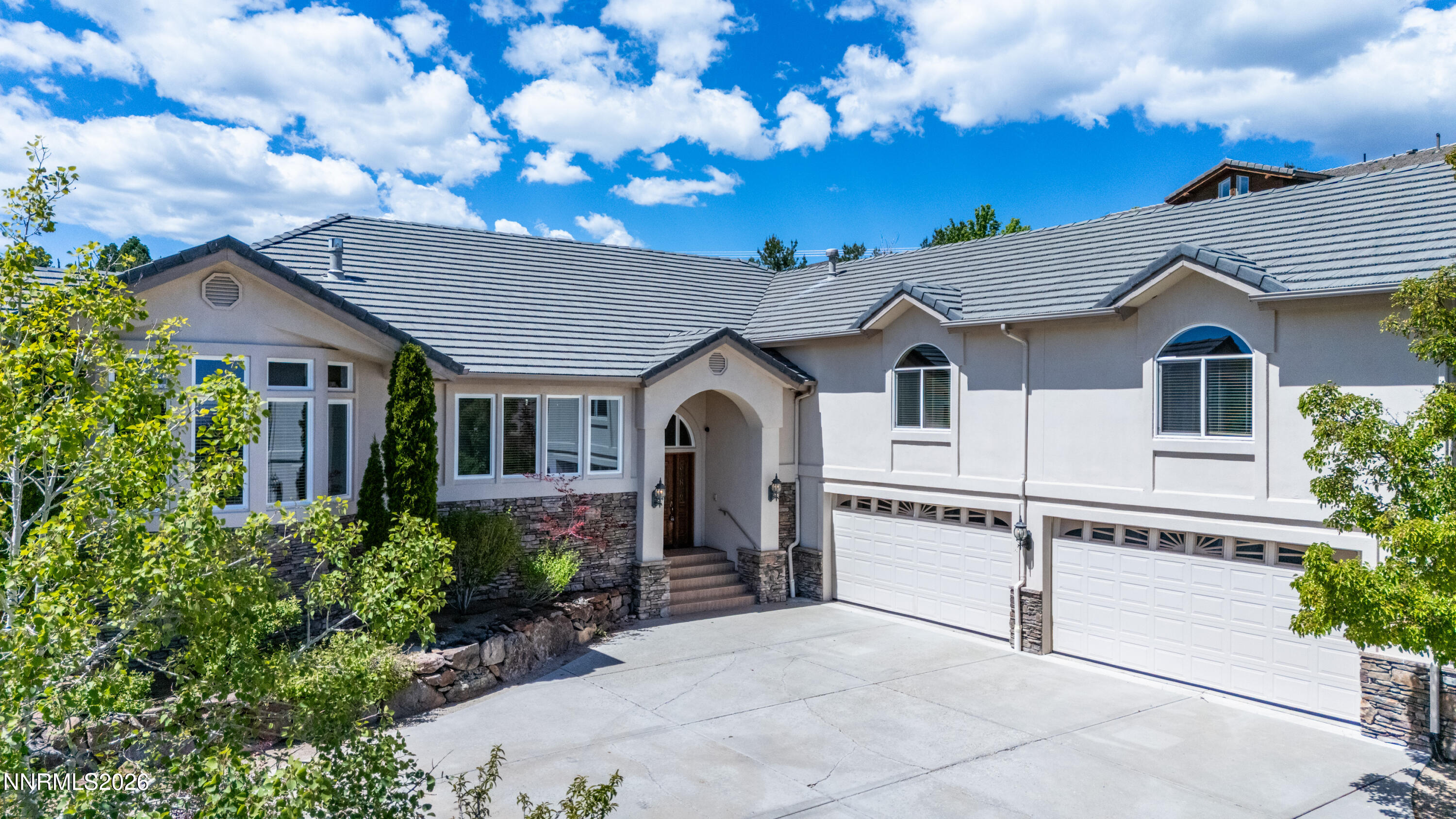 10136 Indian Ridge Drive