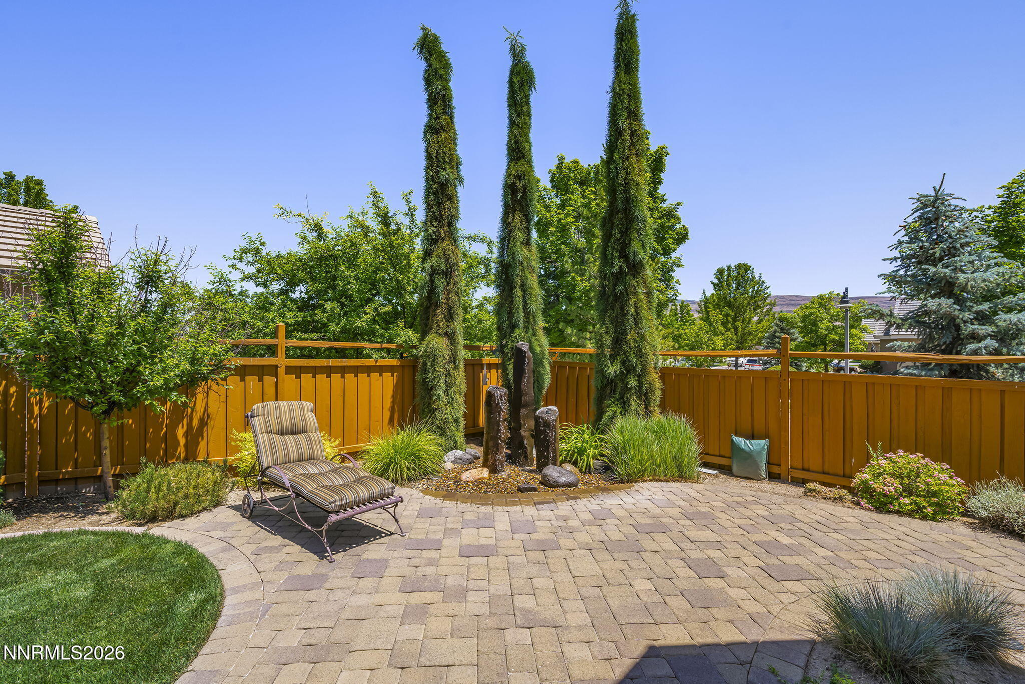 6389 Rey Del Sierra Drive
