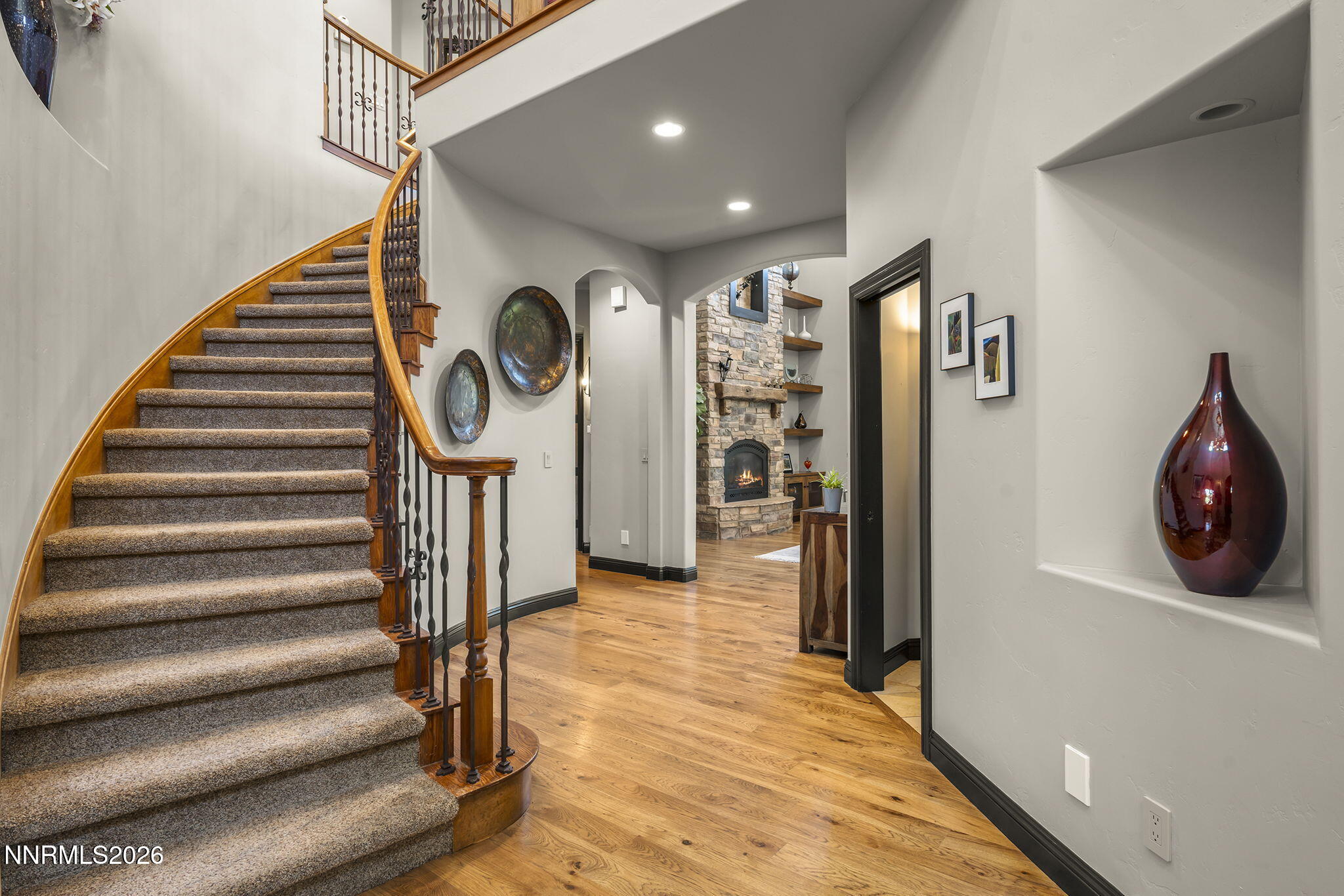 6389 Rey Del Sierra Drive