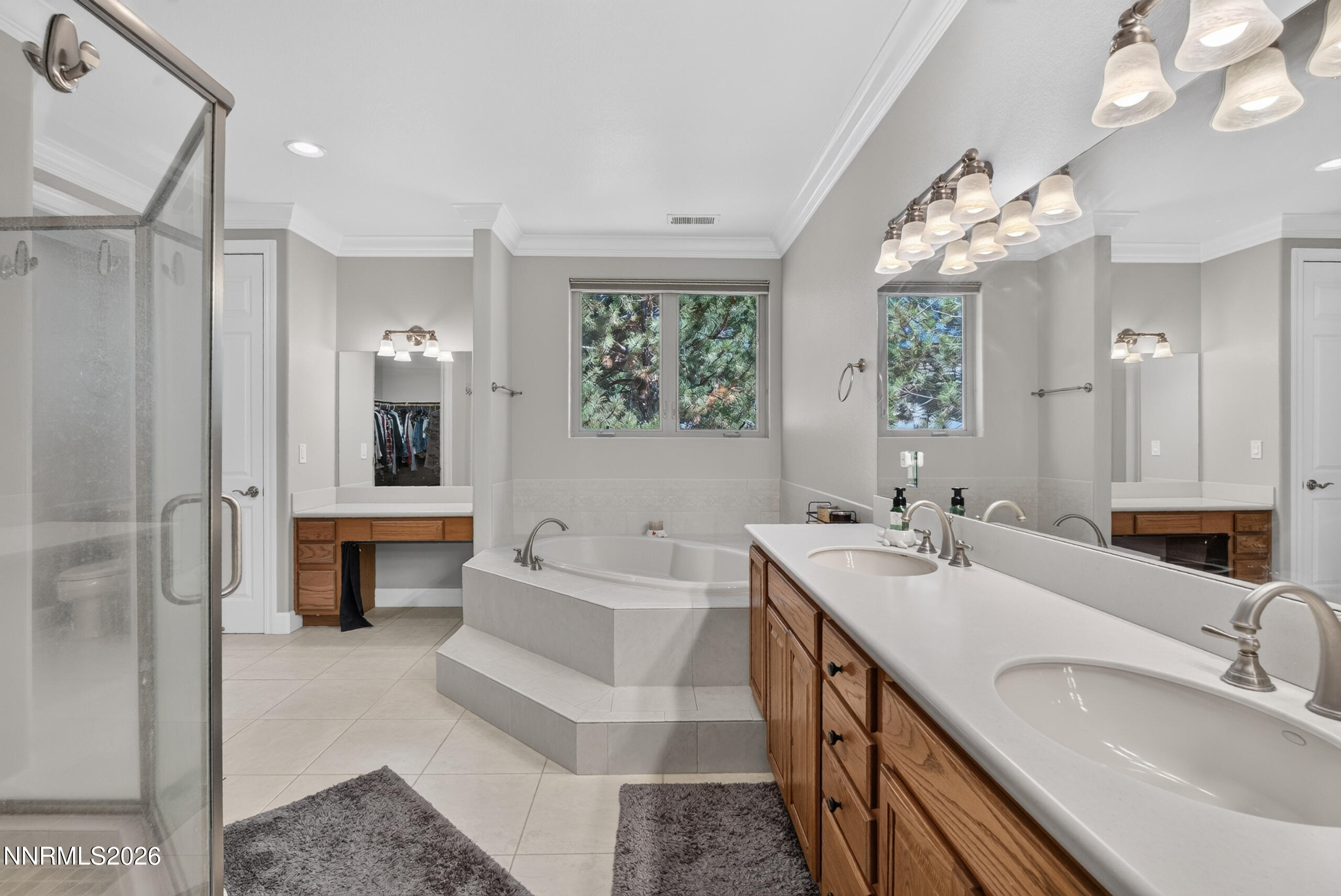 3133 Scarlet Oaks Court