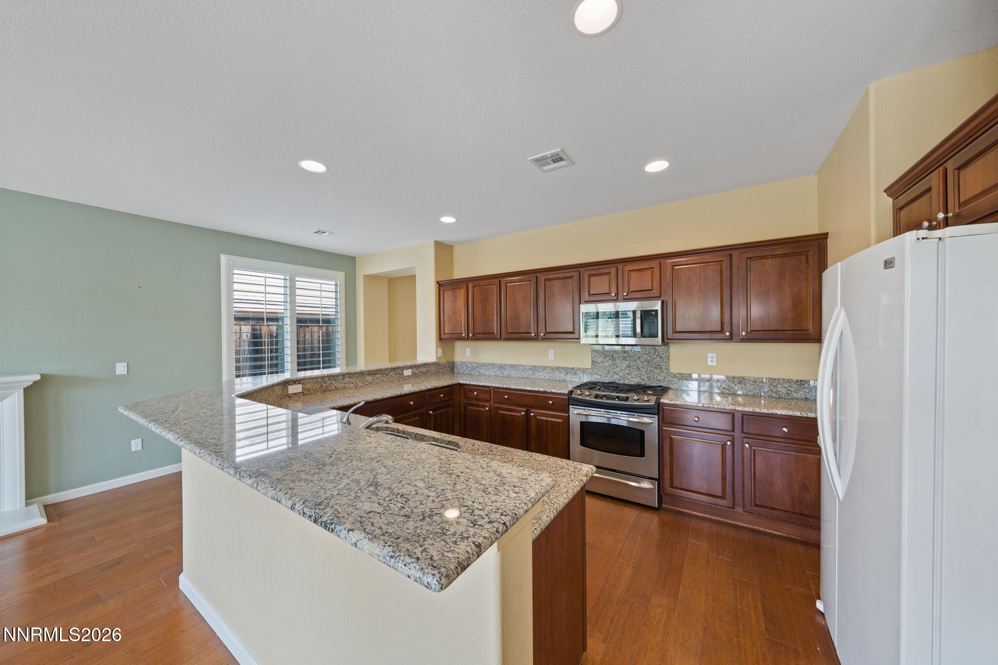 1020 W Del Webb Parkway