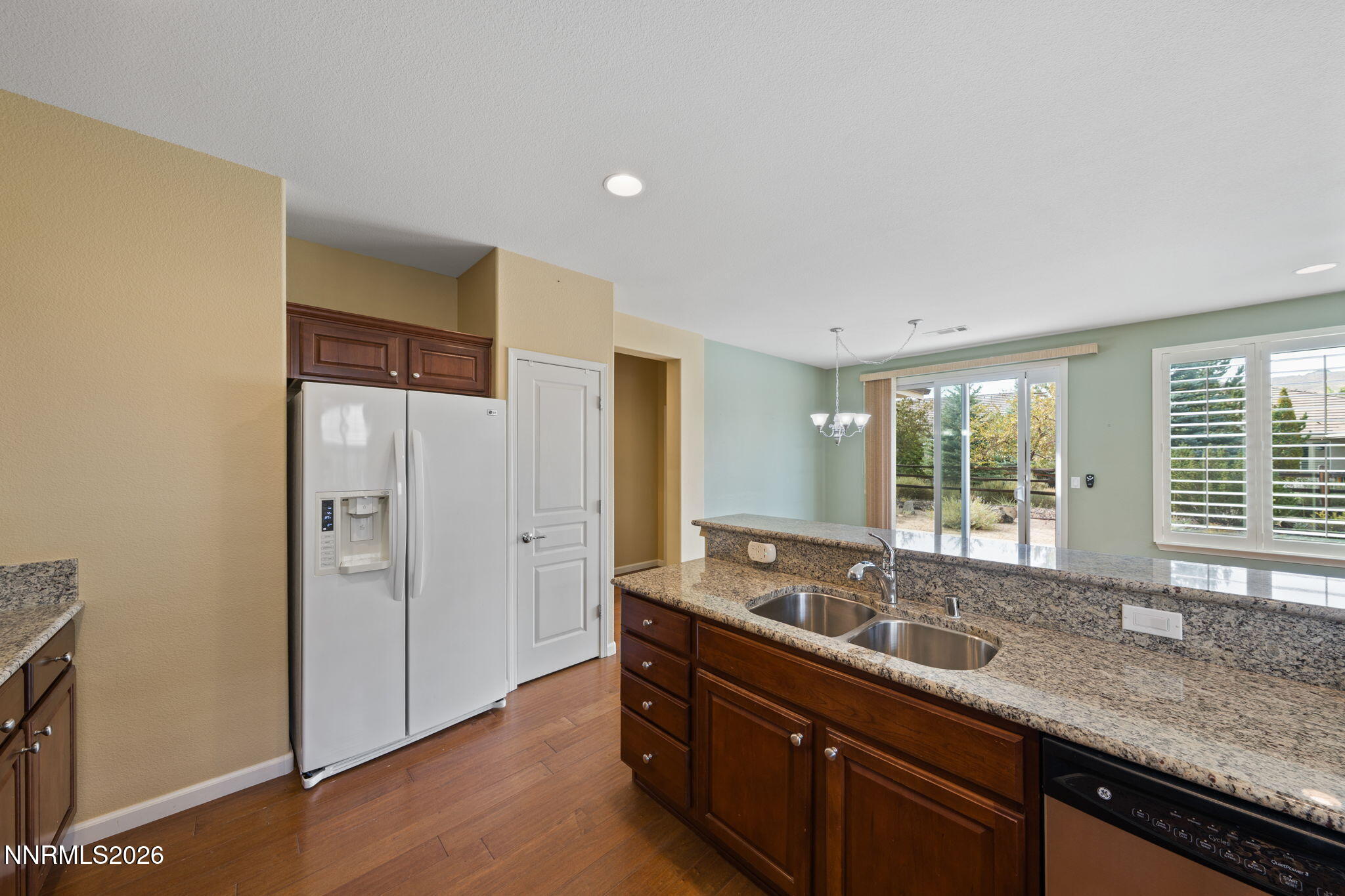 1020 W Del Webb Parkway