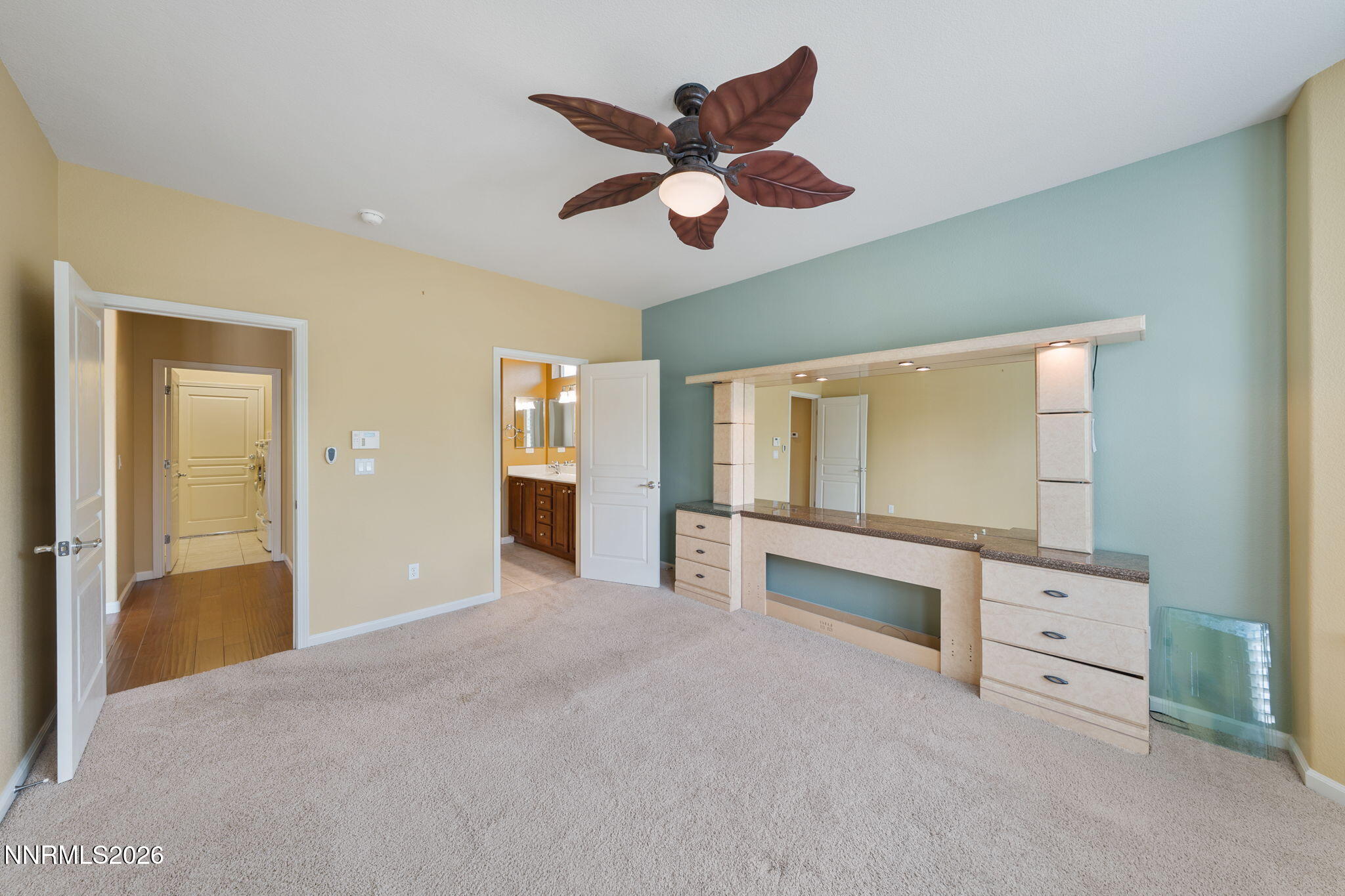 1020 W Del Webb Parkway