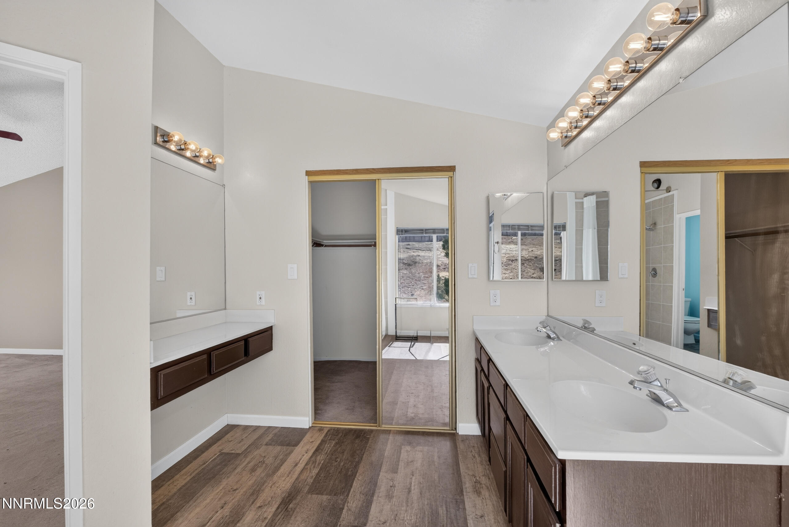4343 Roundstone Court
