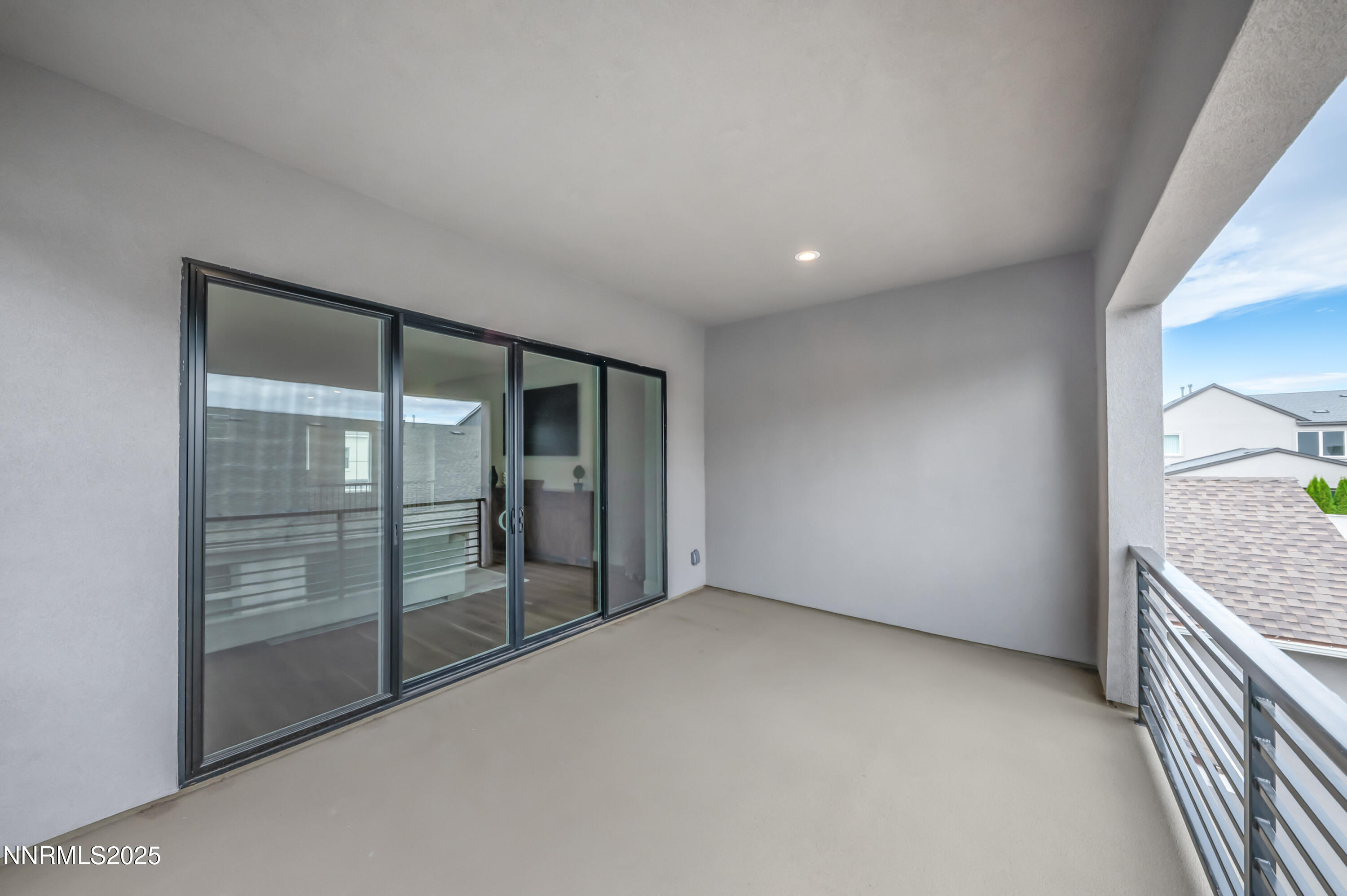 5453 Side Saddle Trail
