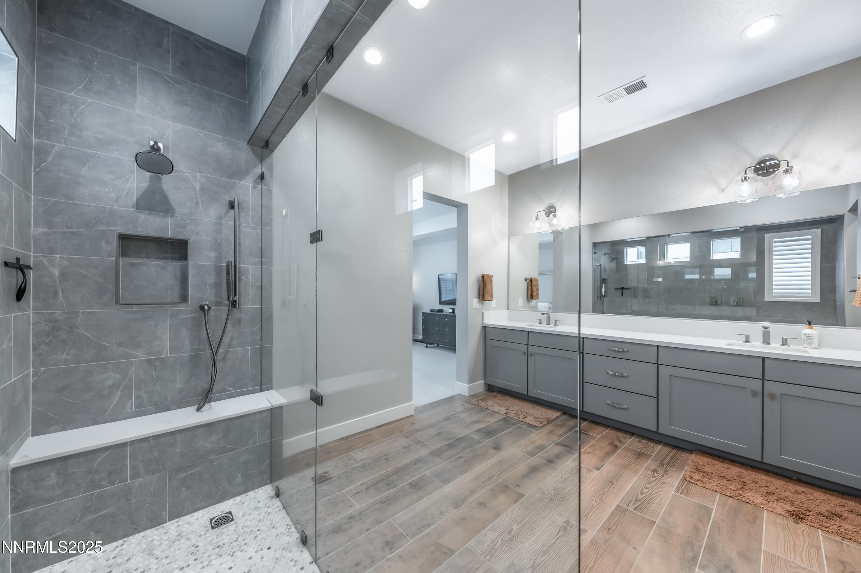 5453 Side Saddle Trail