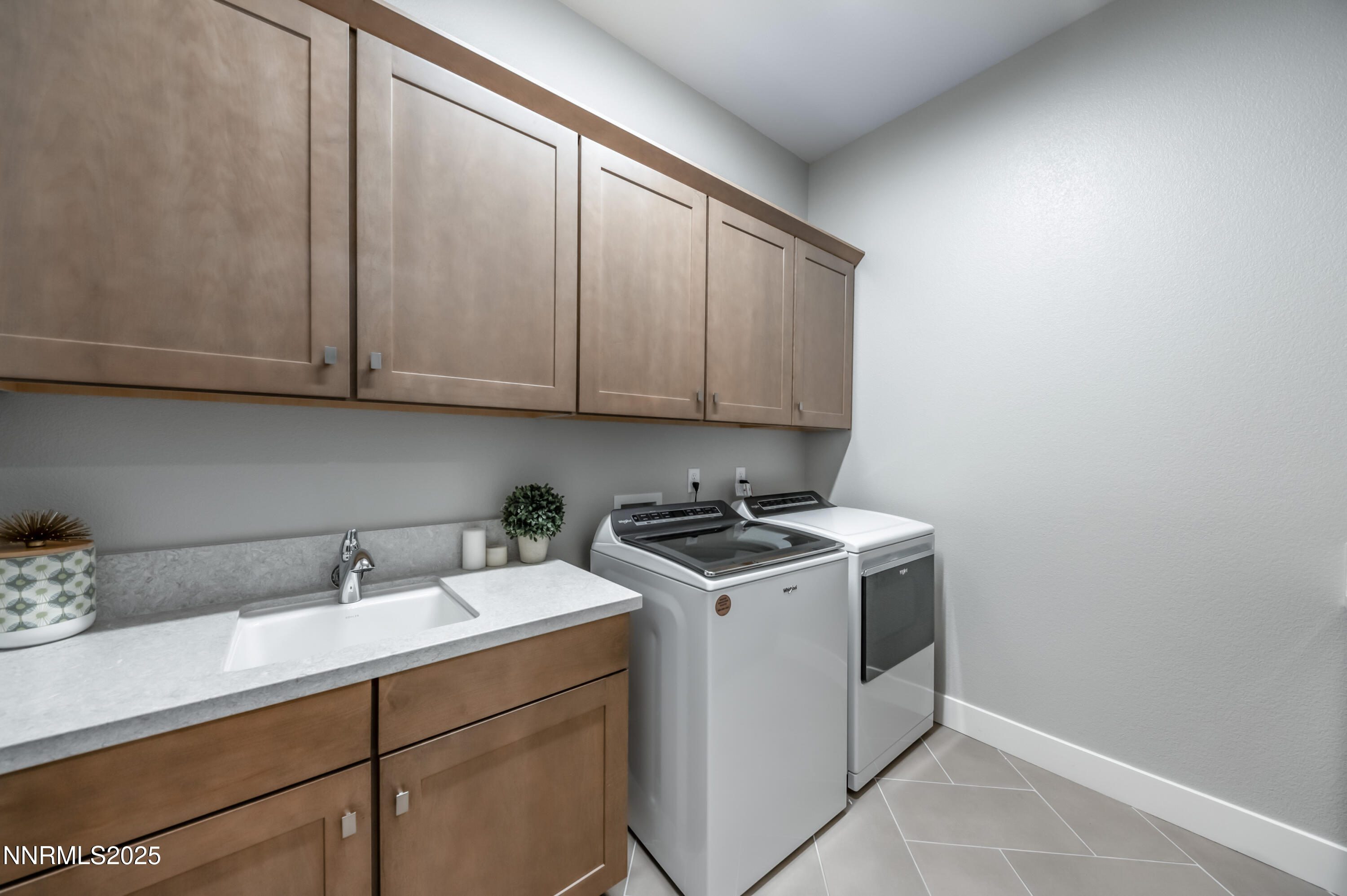 5453 Side Saddle Trail
