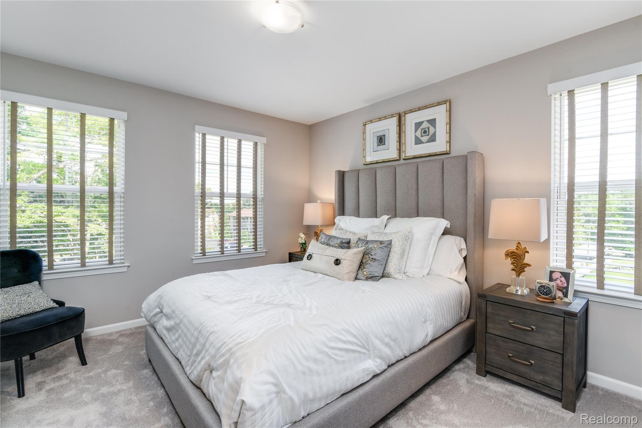 192 SEAN Street Unit: 079