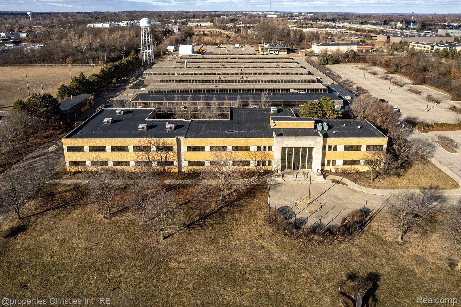40500 PLYMOUTH Road