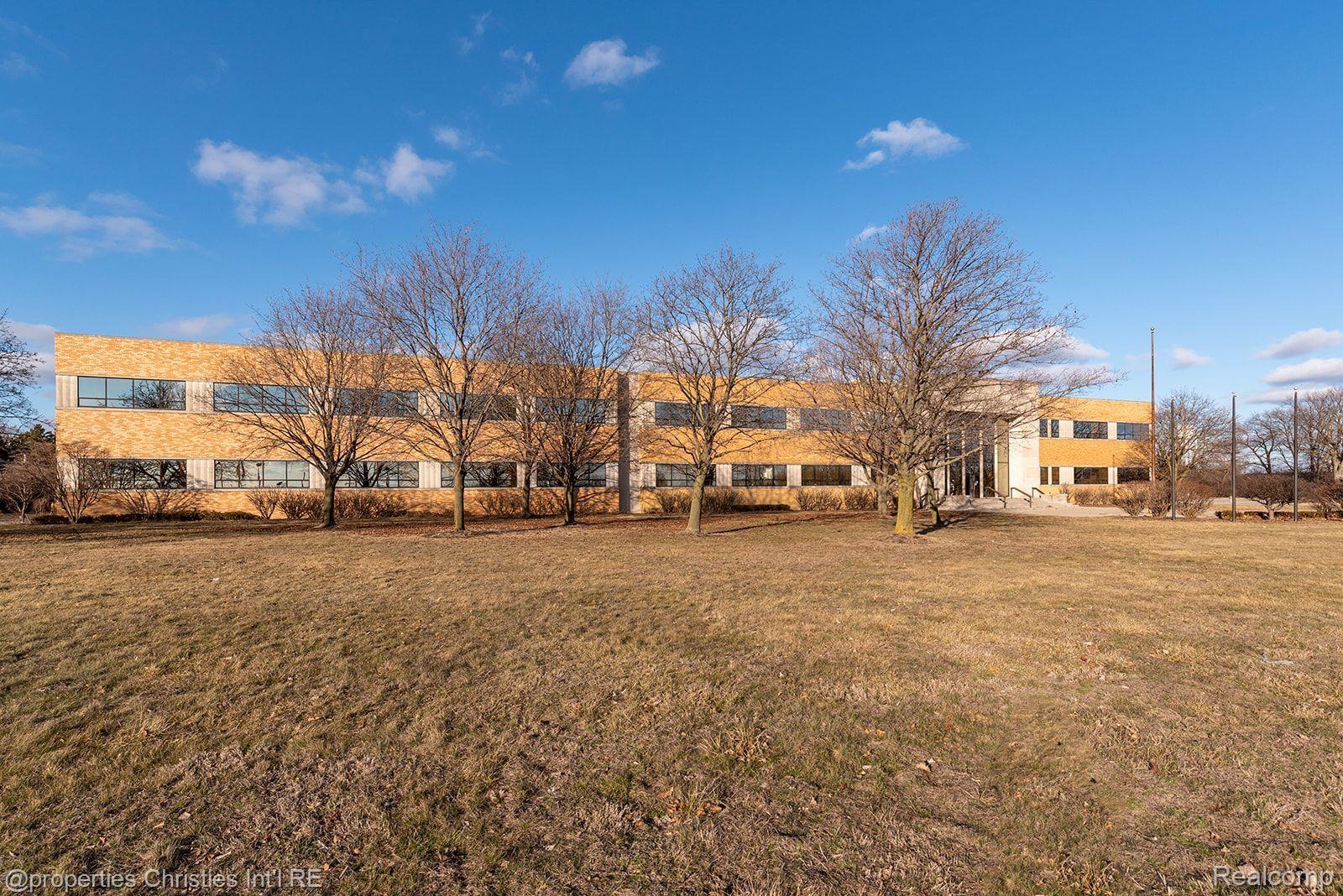 40500 PLYMOUTH Road