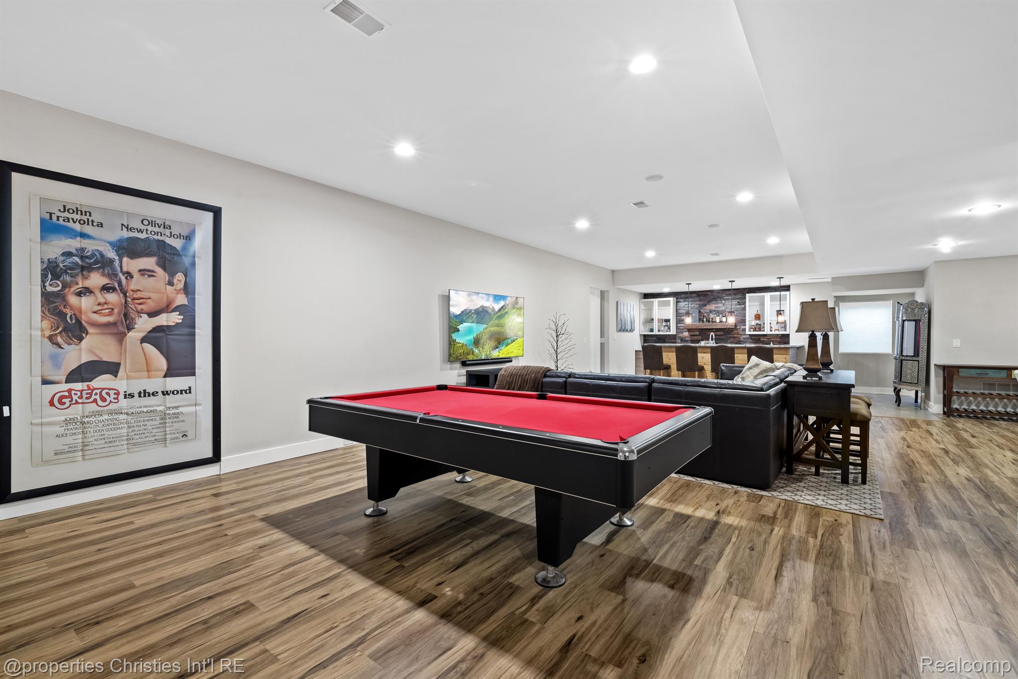 20796 RICHMOND Drive