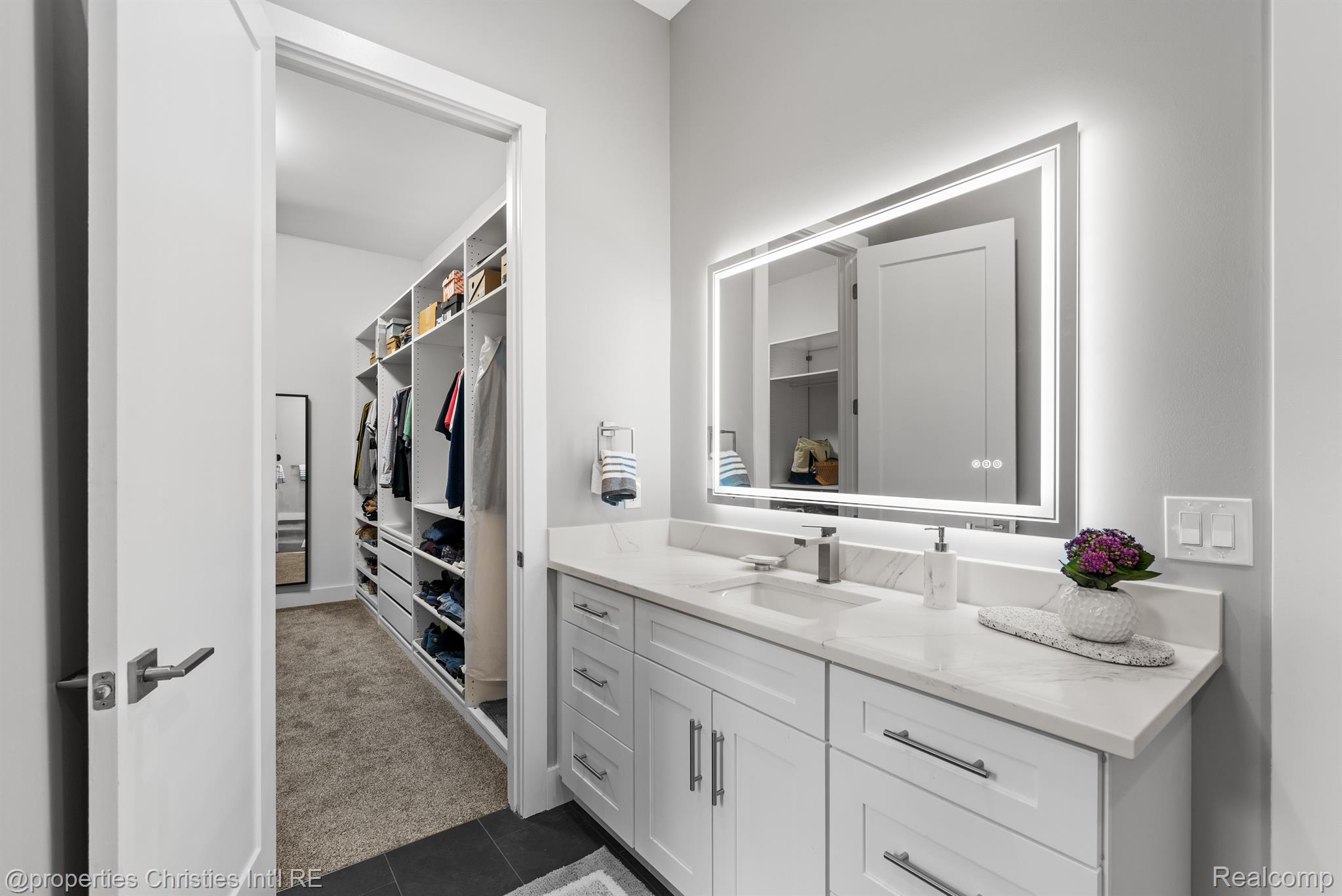 20796 RICHMOND Drive