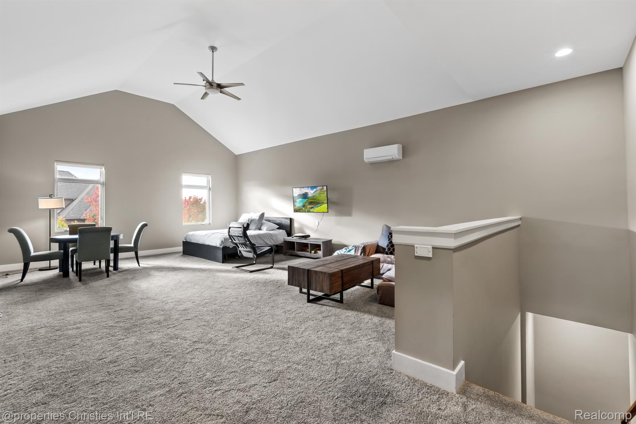 20796 RICHMOND Drive