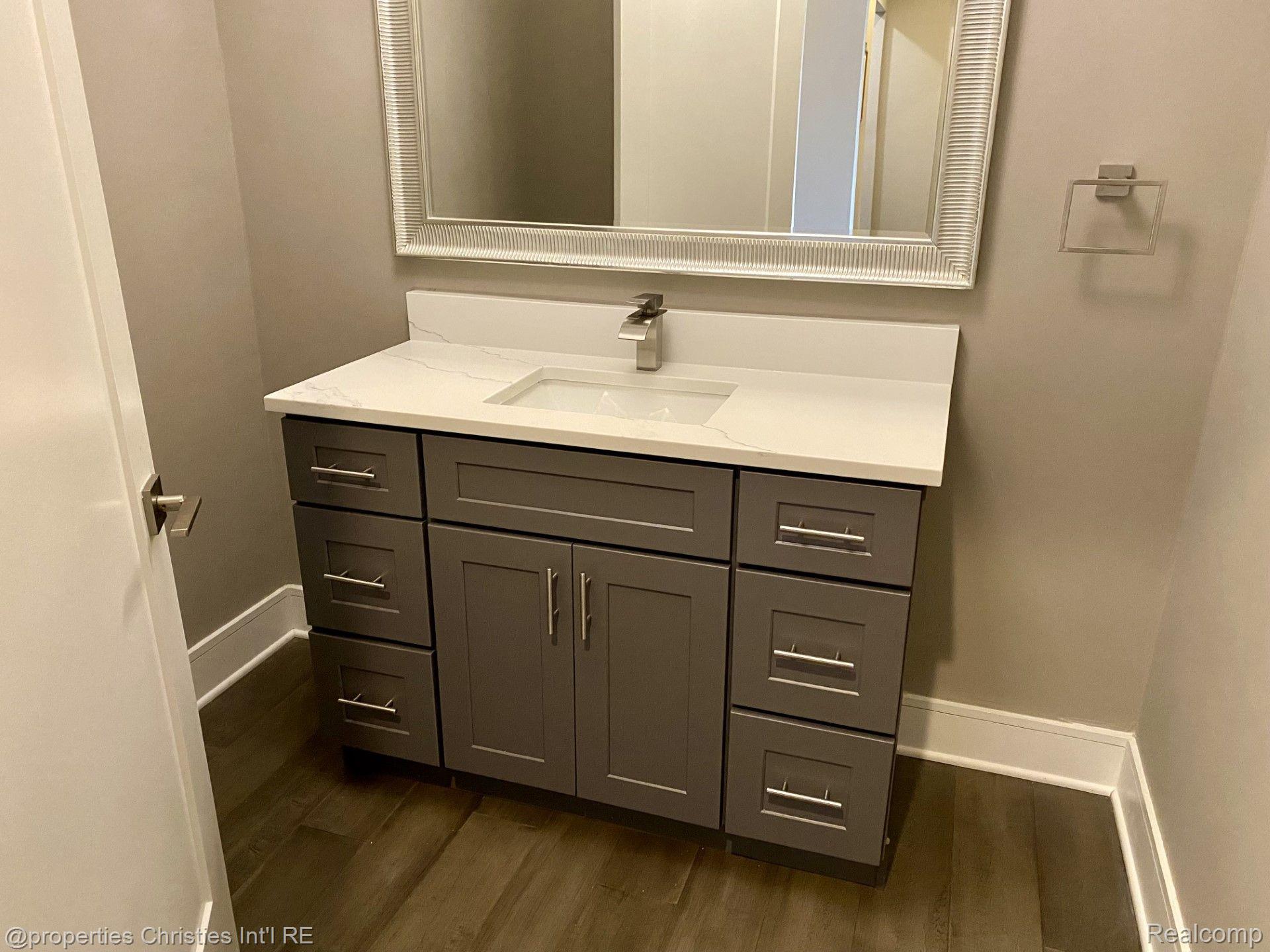 20796 RICHMOND Drive