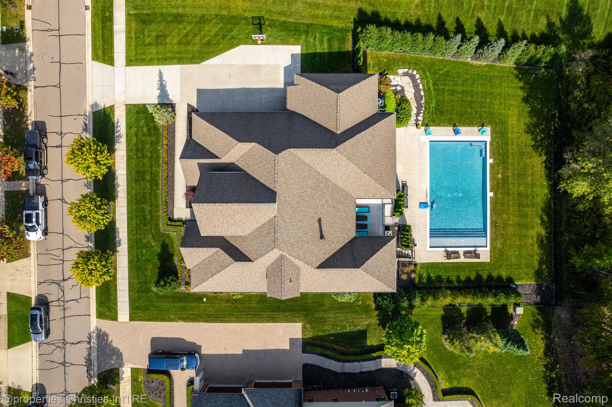 20796 RICHMOND Drive