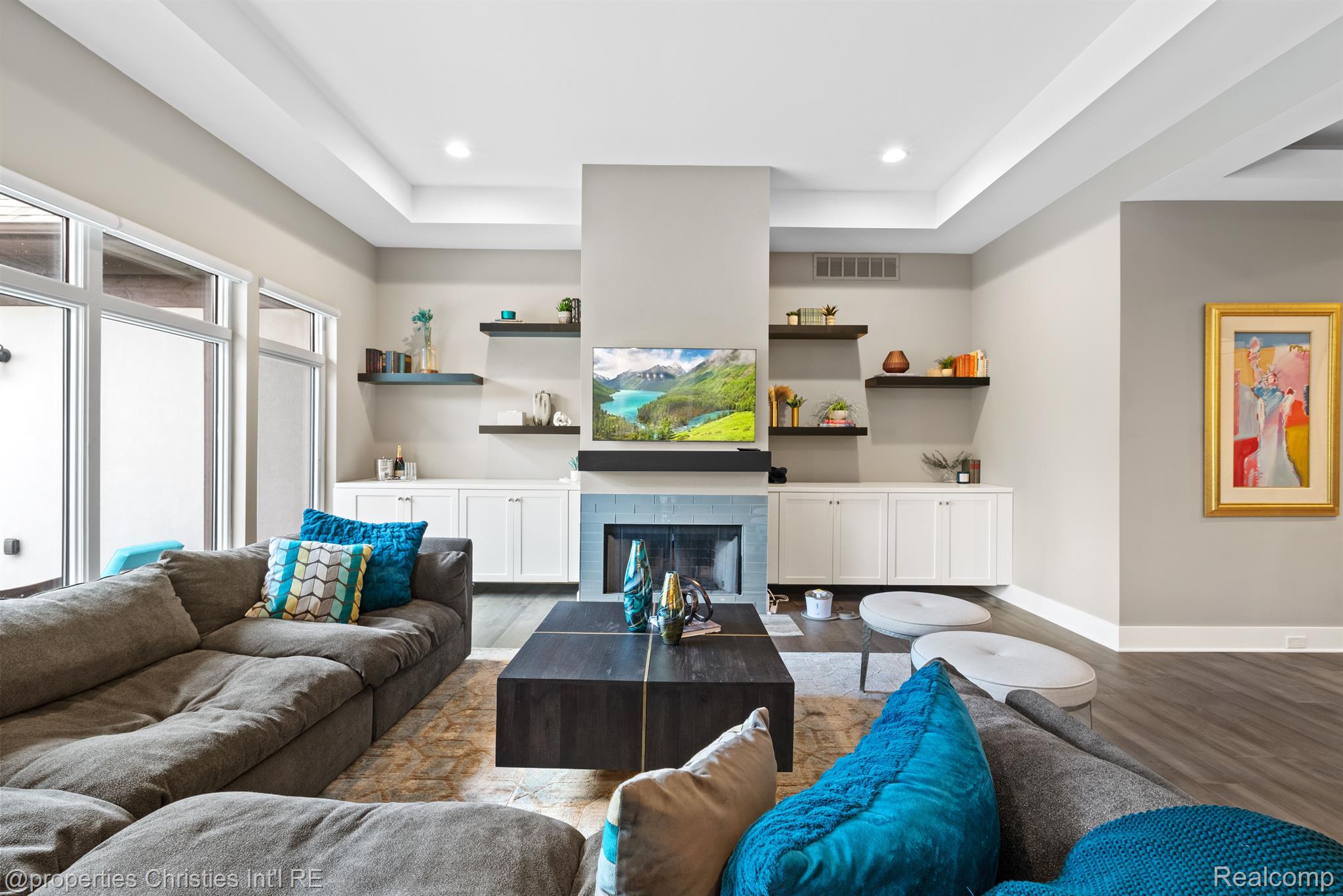 20796 RICHMOND Drive