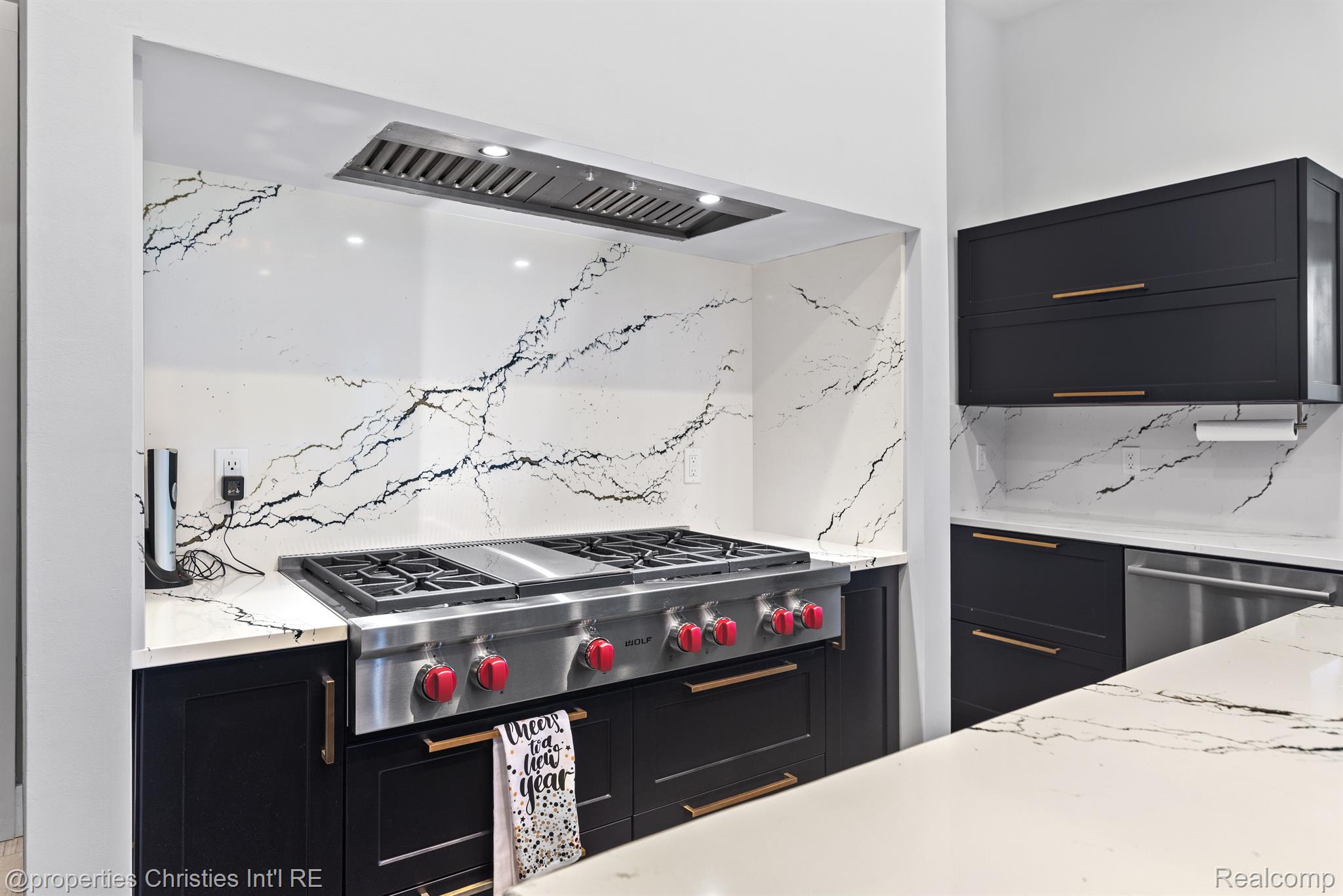 20796 RICHMOND Drive